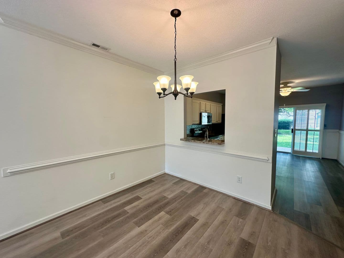 Portsmouth House: 1504 Sawgrass Ln