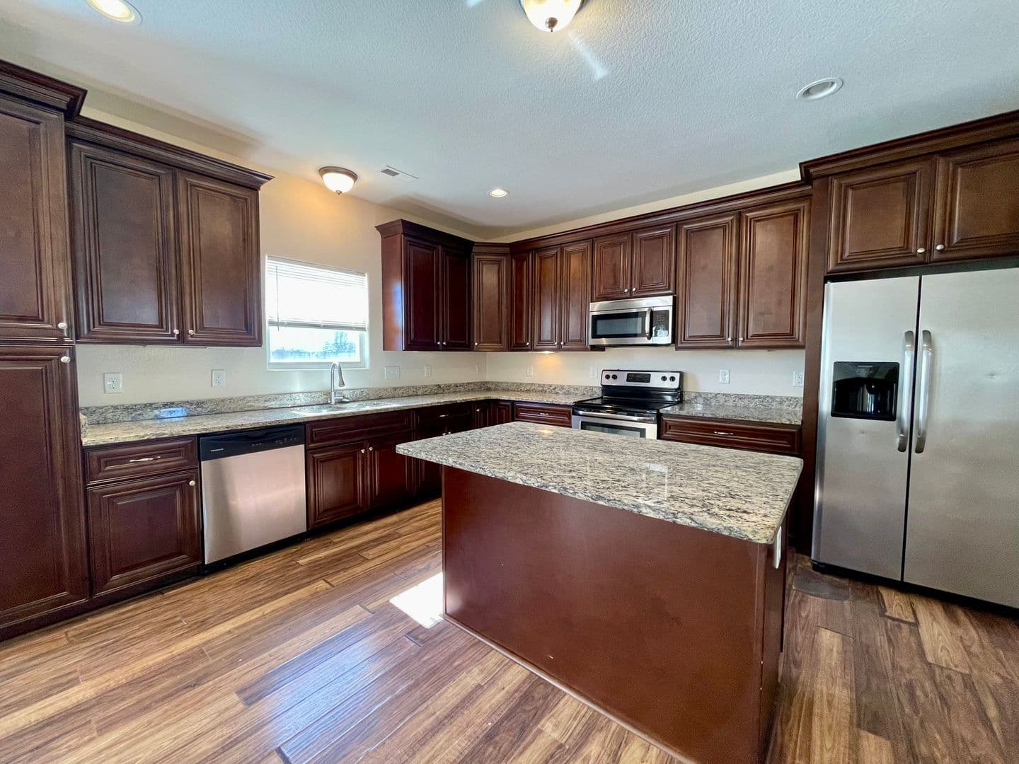 Norfolk House: 4843 Norvella Avenue
