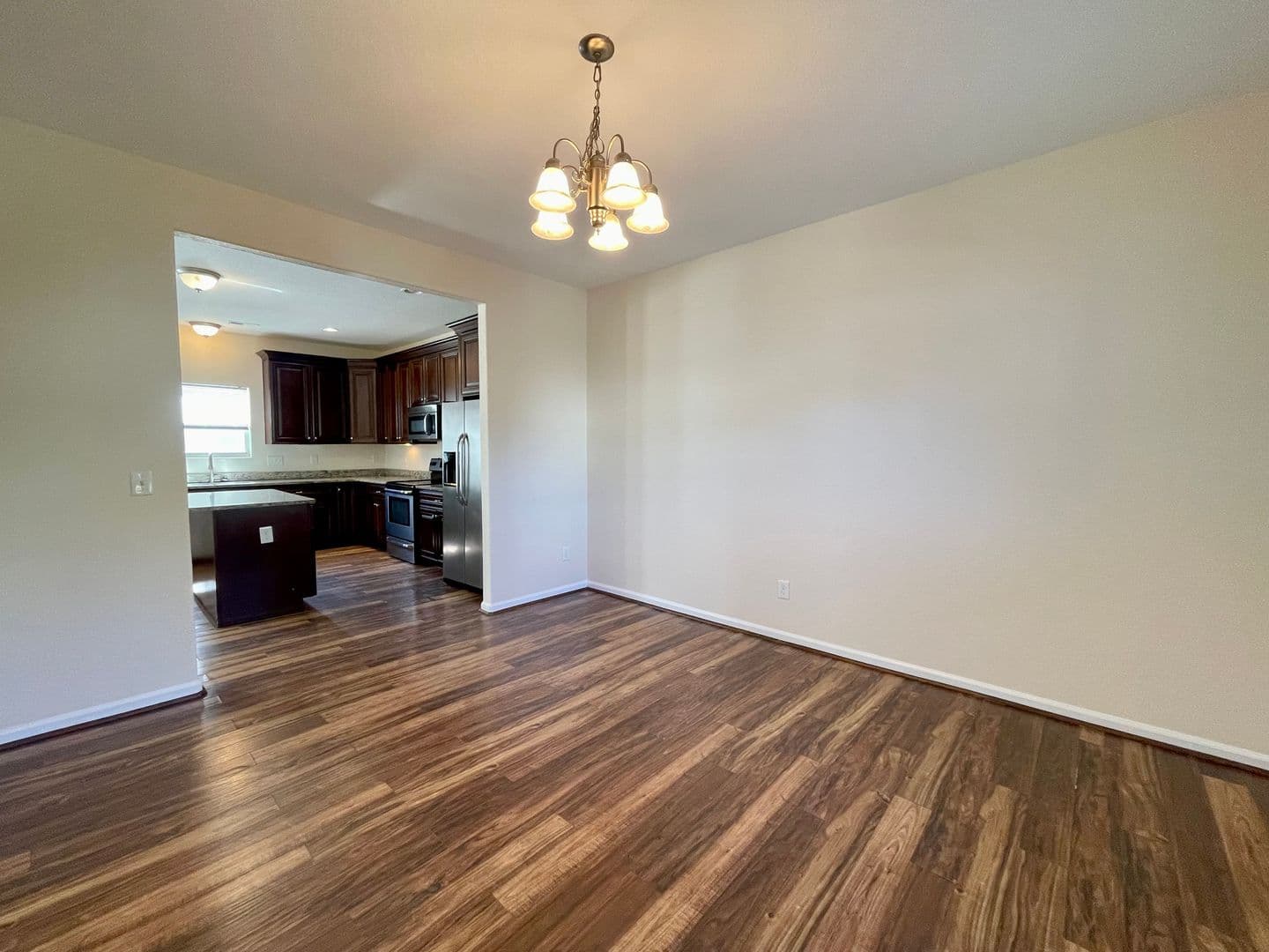 Norfolk House: 4843 Norvella Avenue