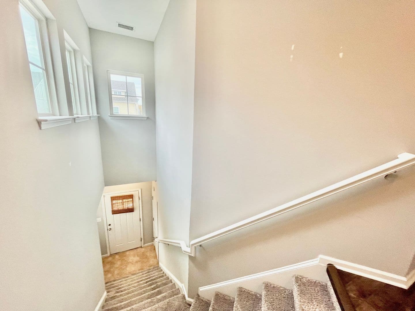 Norfolk House: 8230 Highland Street