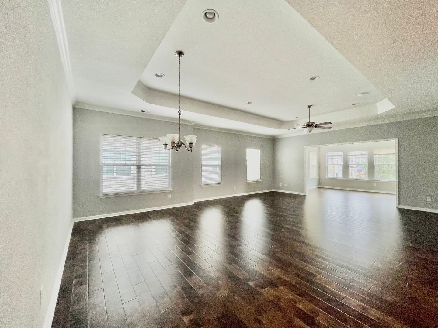 Norfolk House: 8230 Highland Street