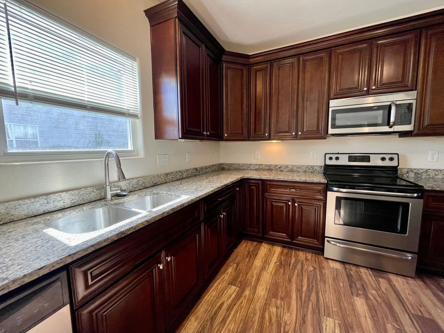 Norfolk House: 4843 Norvella Avenue