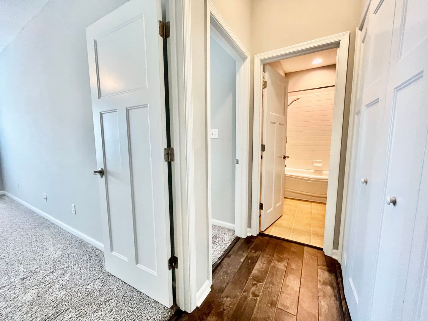 Norfolk House: 8230 Highland Street