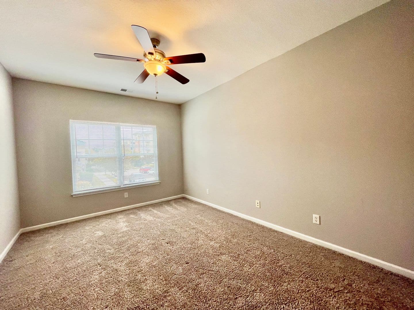 Norfolk House: 8230 Highland Street