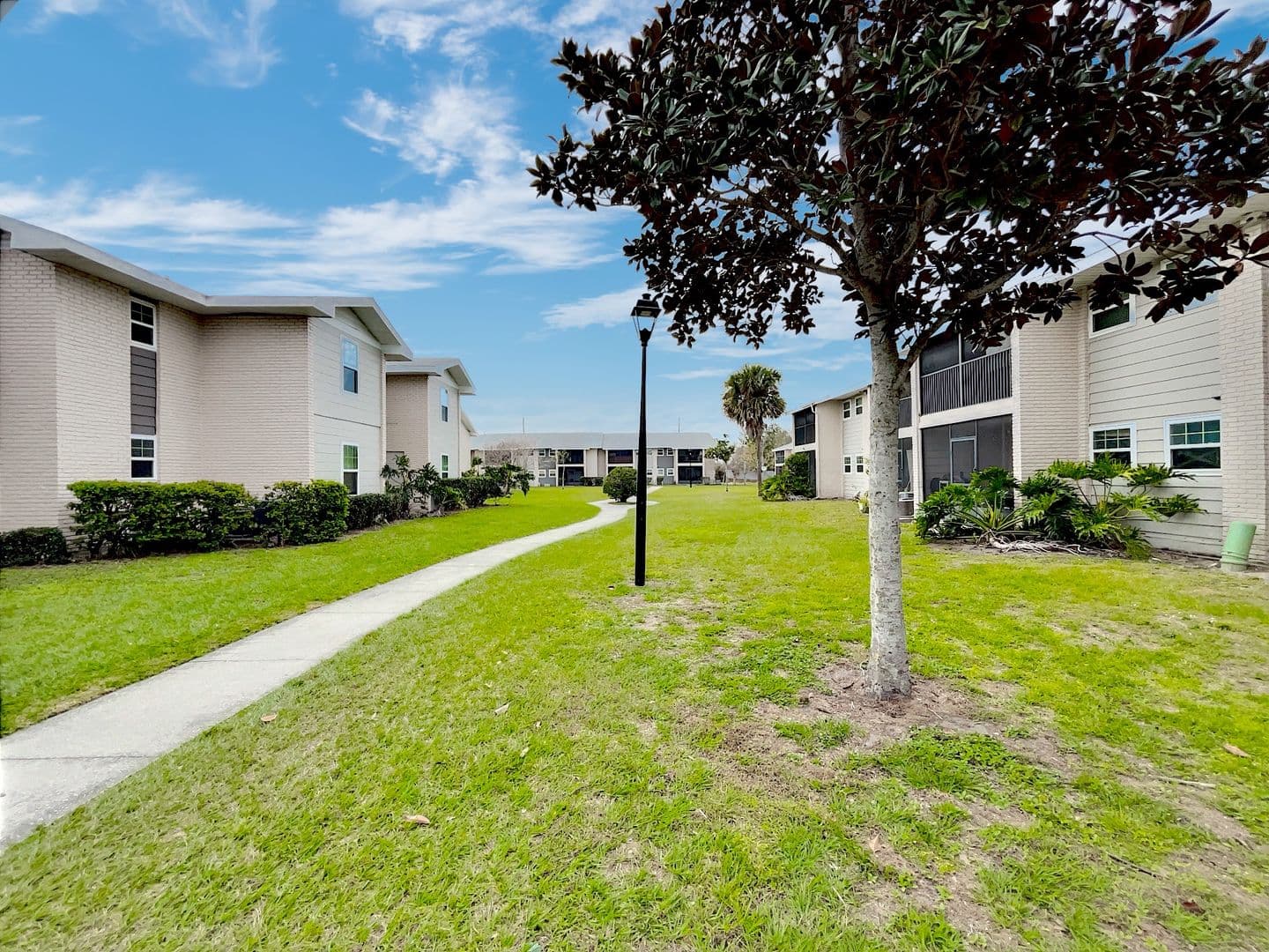 Orlando Condo: 865 Sky Lake Circle Apt. D