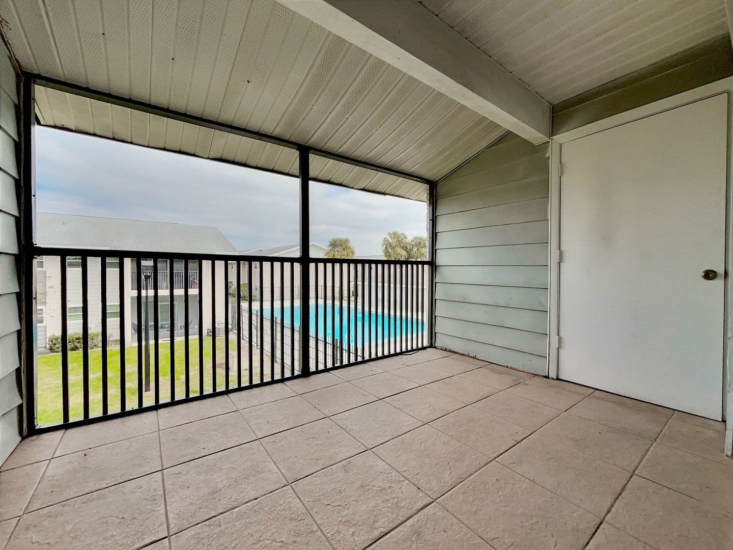 Orlando Condo: 865 Sky Lake Circle Apt. D