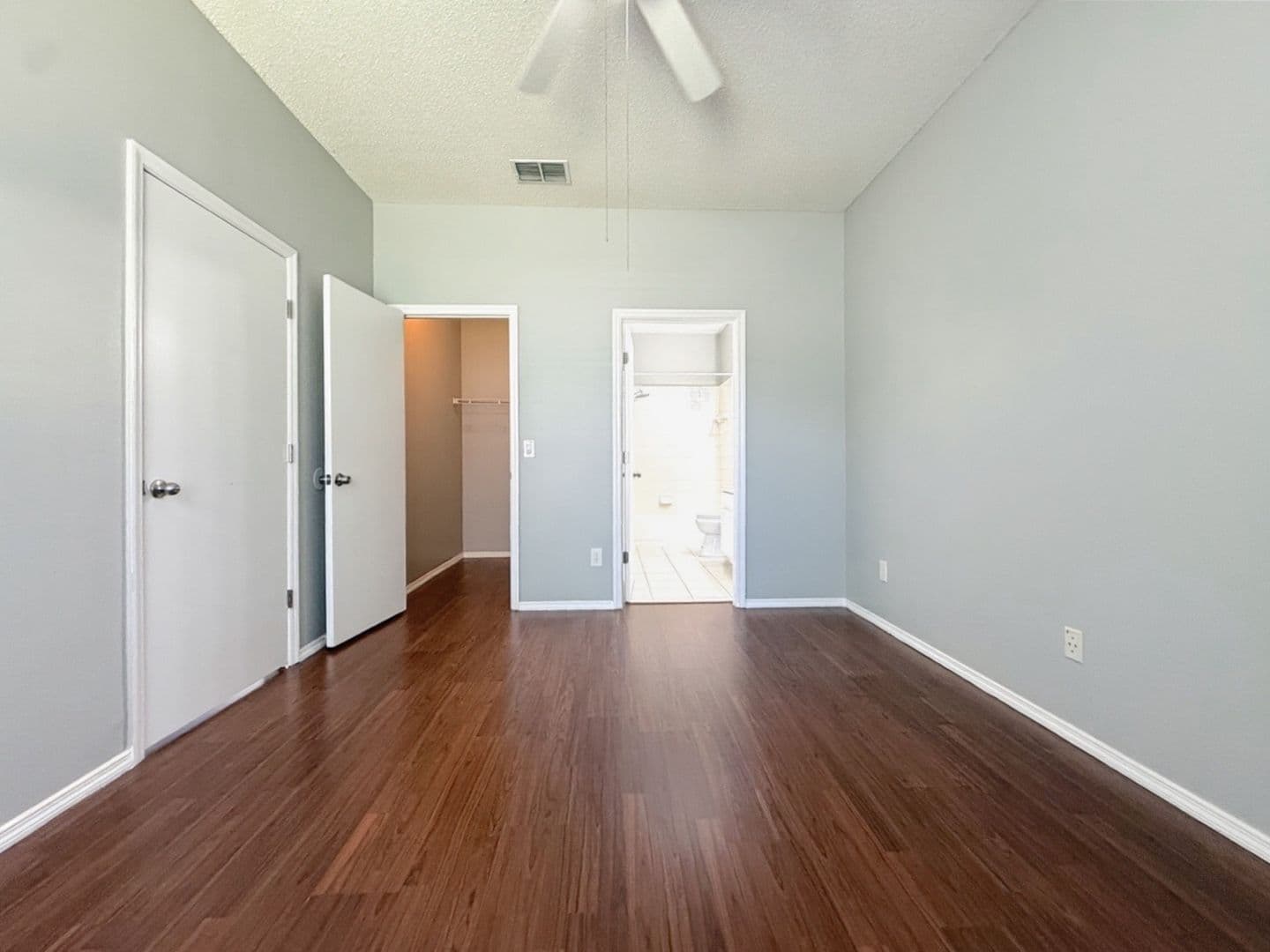 Orlando House: 13180 Summerton Avenue