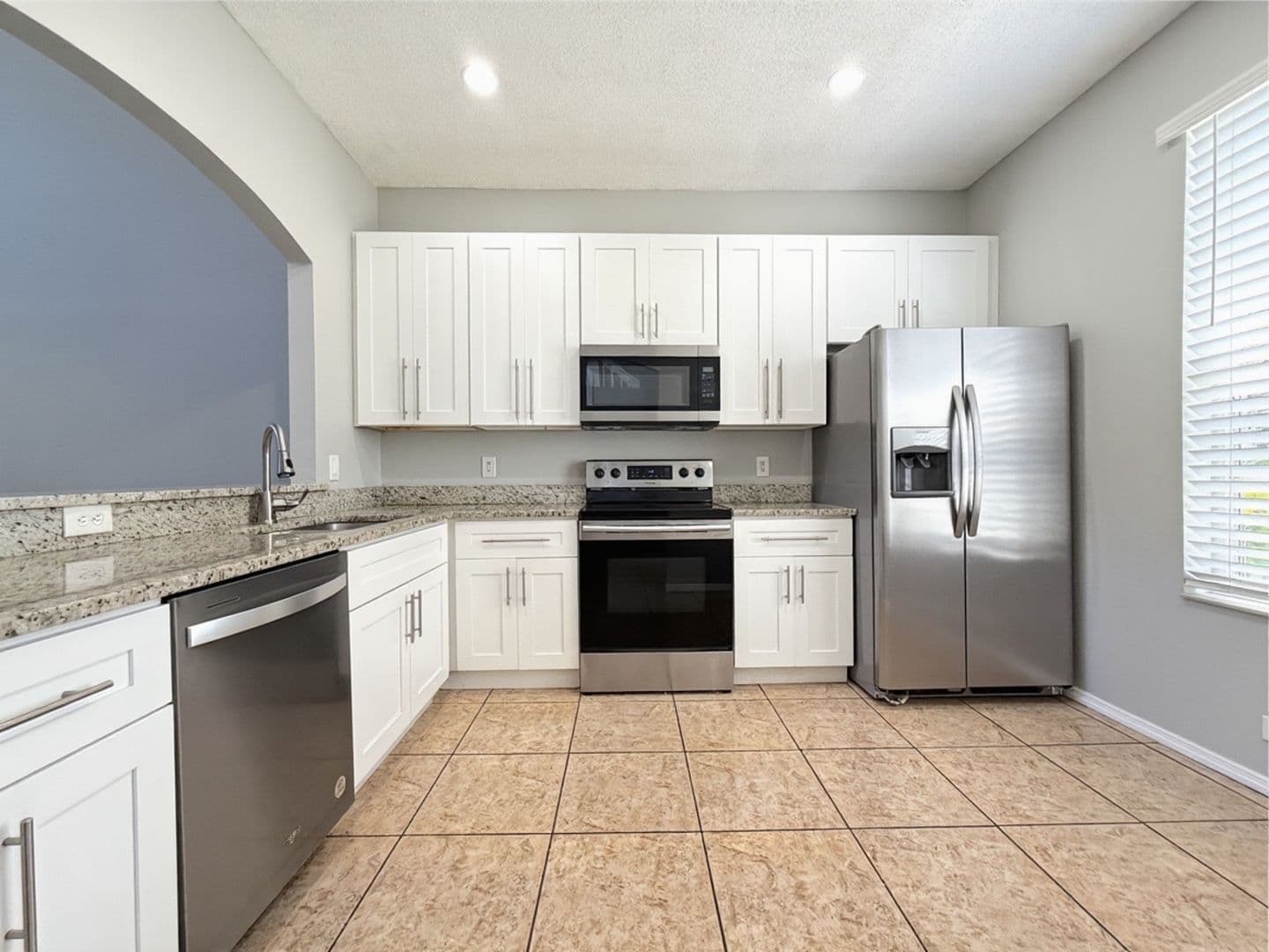 Orlando House: 13180 Summerton Avenue