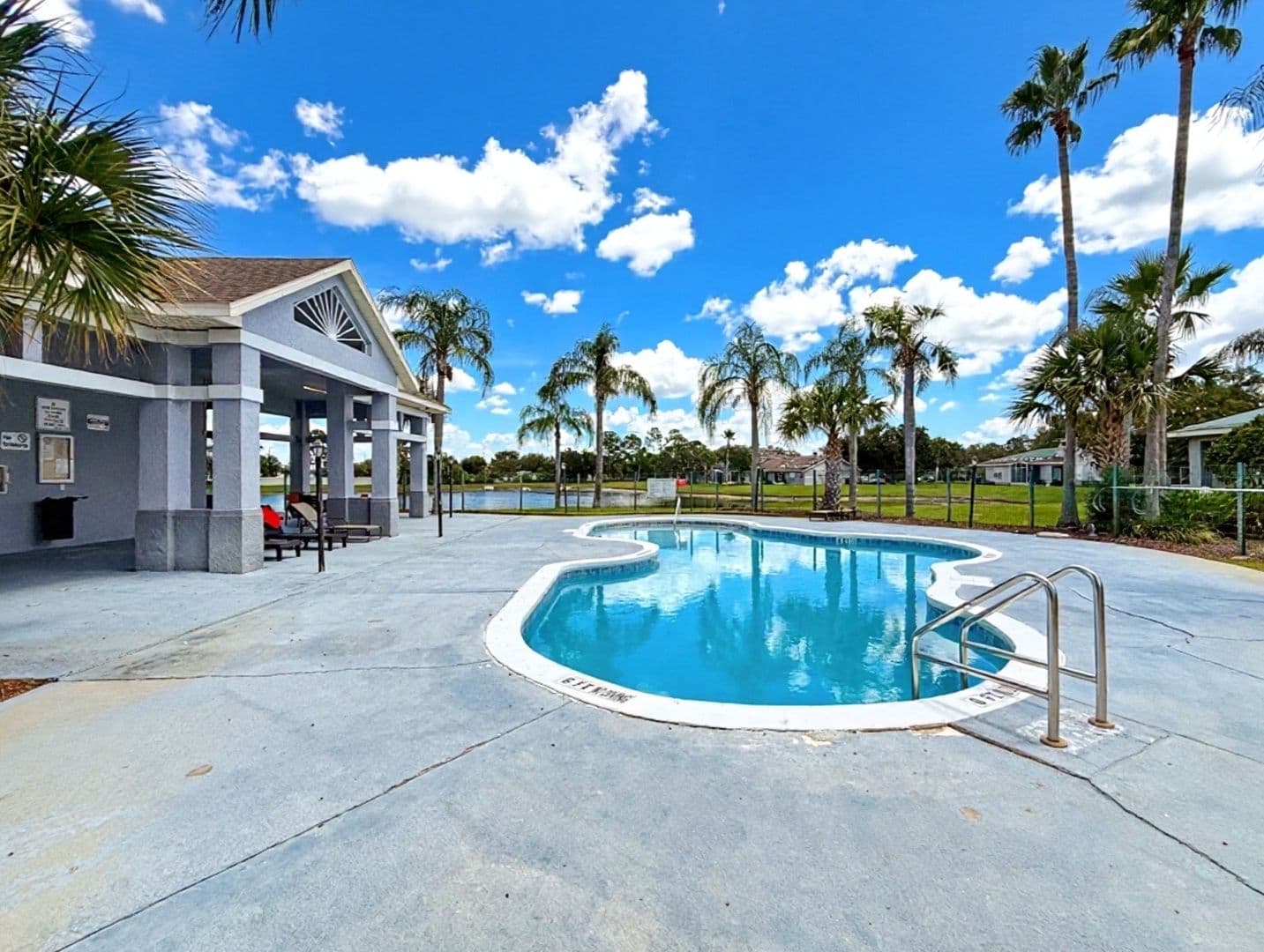 Orlando House: 13180 Summerton Avenue