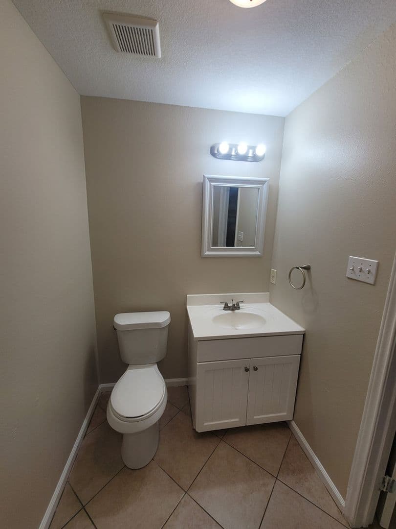 Galveston House: 1523 Campbell