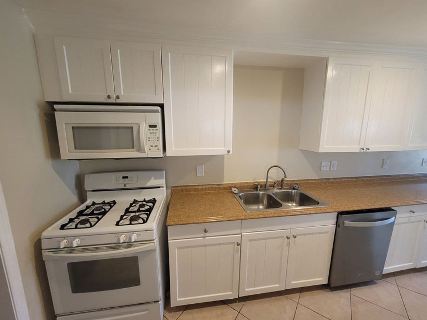 Galveston House: 1523 Campbell