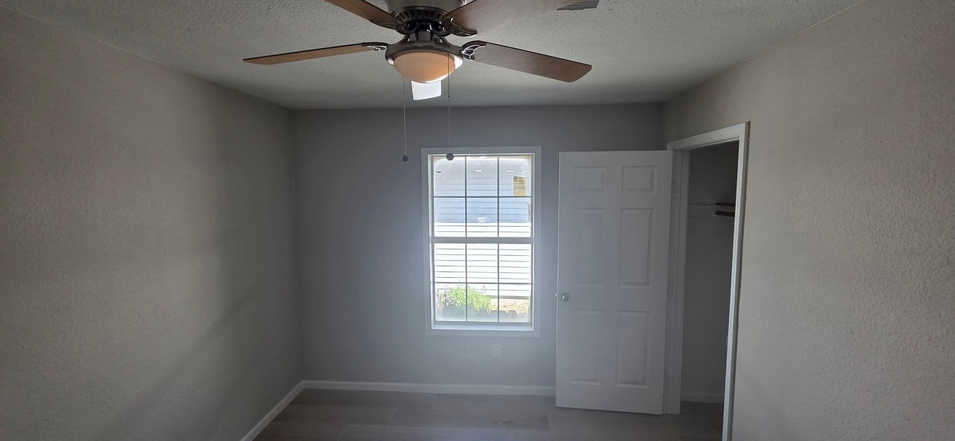 Galveston House: 7117 Poplar