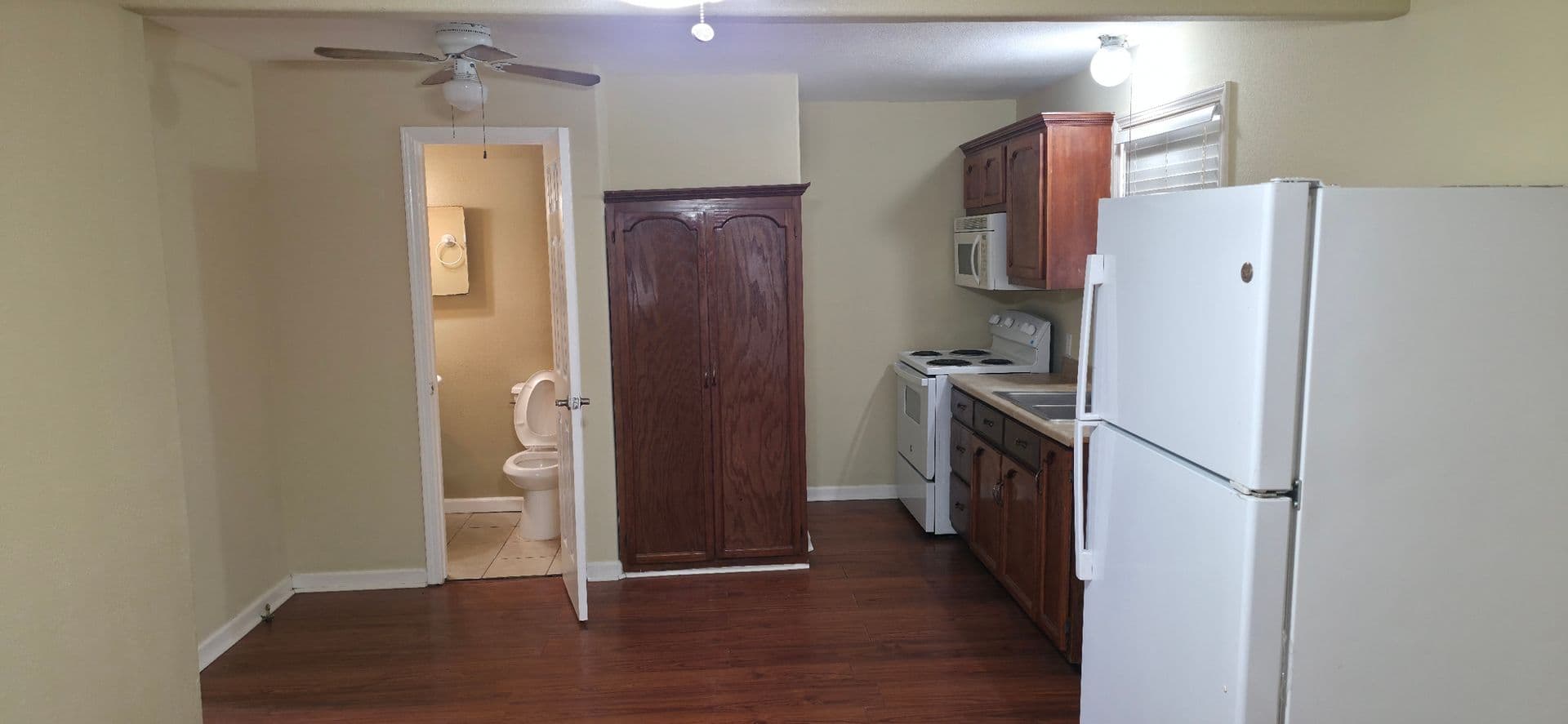Galveston Apartment: 5401 Avenue P 1/2