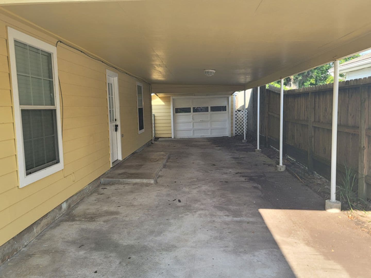 Galveston House: 1523 Campbell