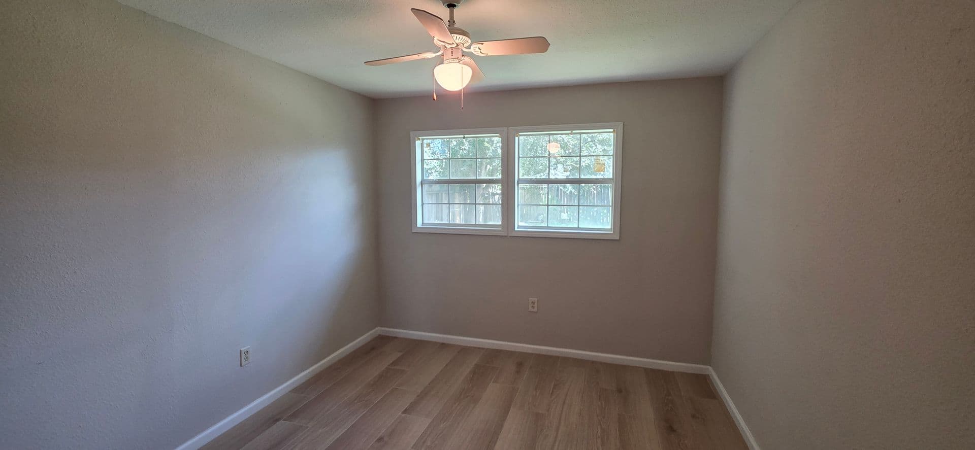 Galveston House: 7117 Poplar