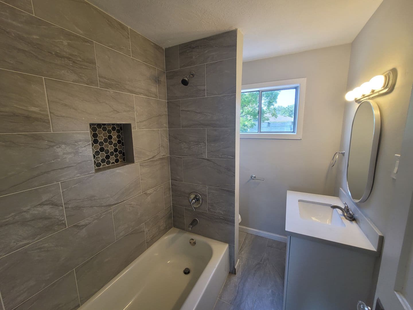 Galveston House: 3919 ave O