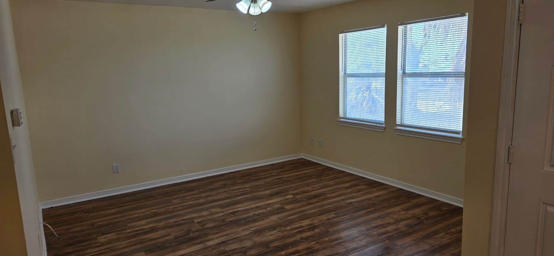 Jamaica Beach Apartment: 16506 Blackbeard Rd