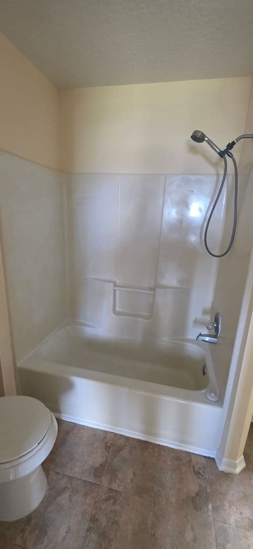 Jamaica Beach Apartment: 16506 Blackbeard Rd