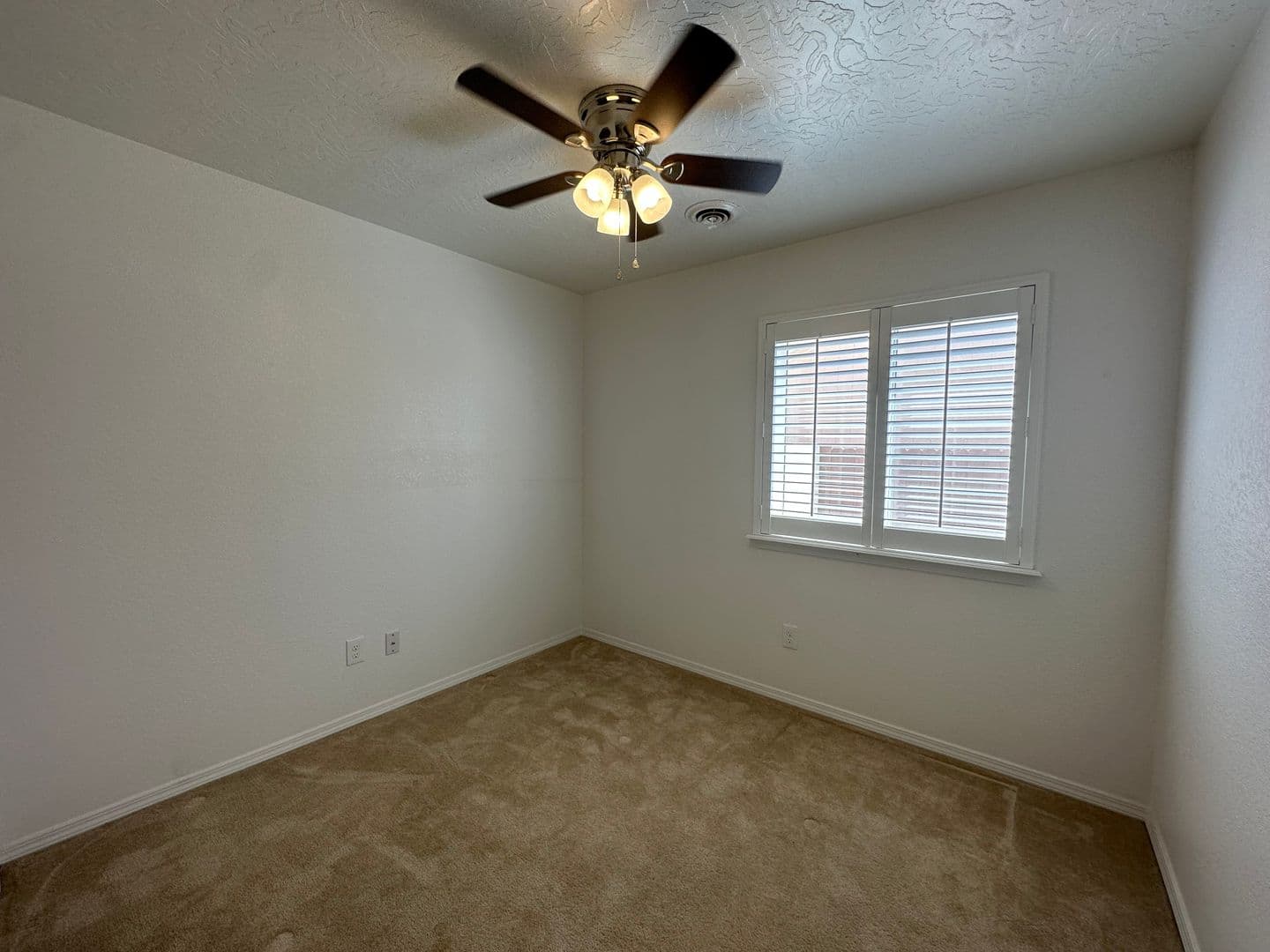 Farmington House: 4115 Azalea St.