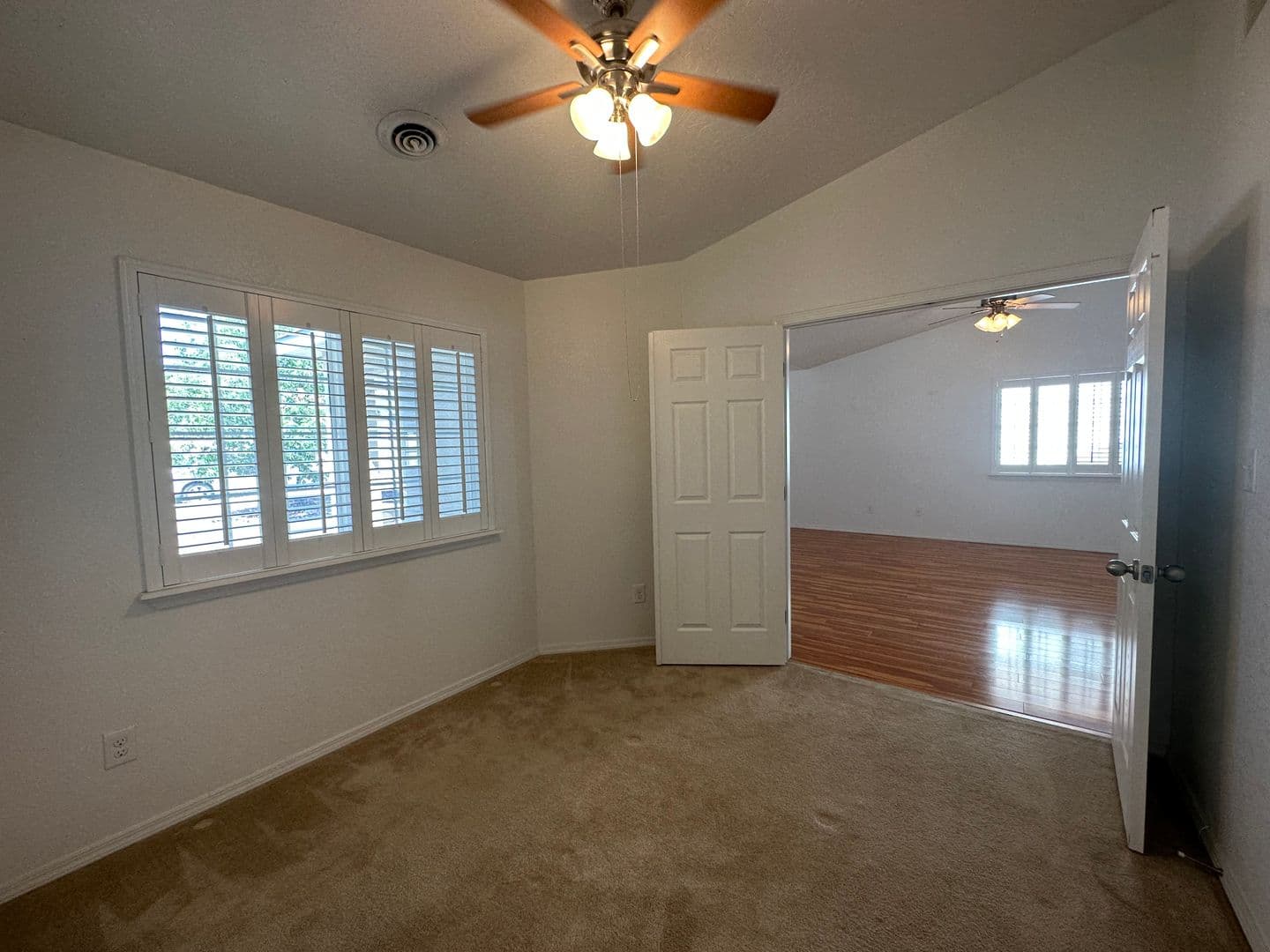 Farmington House: 4115 Azalea St.
