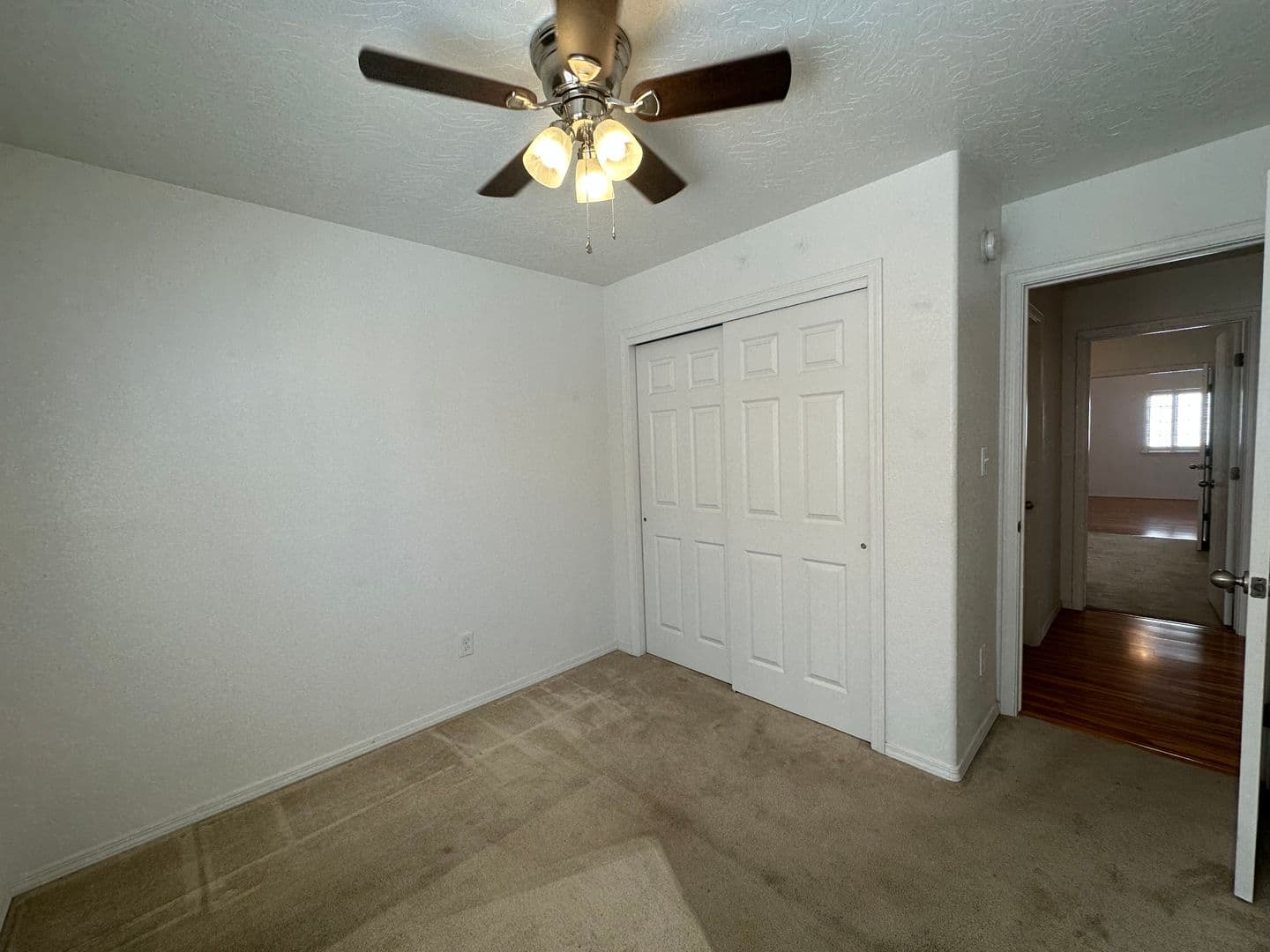 Farmington House: 4115 Azalea St.