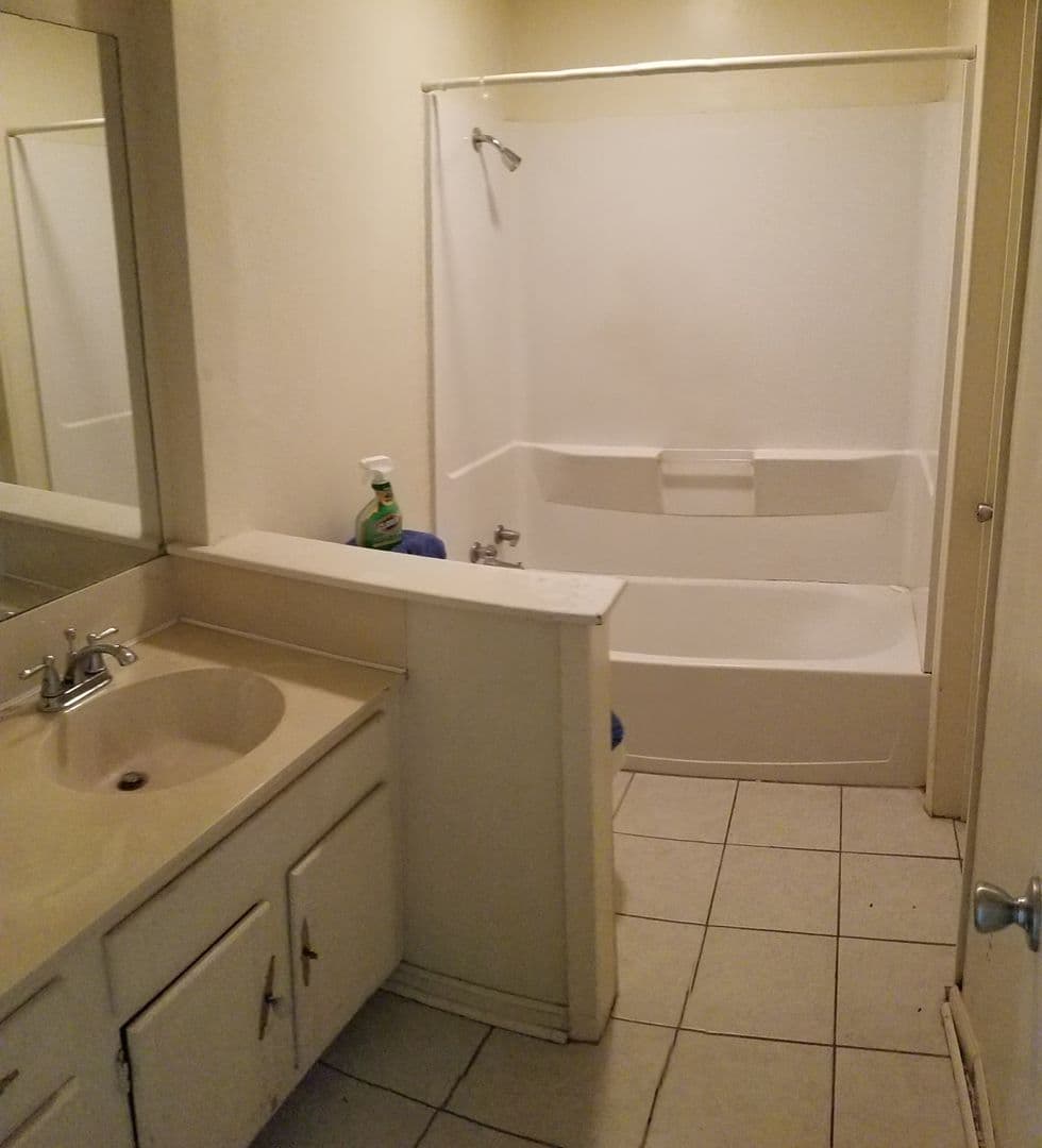 Lafayette House: 36 Larkspur