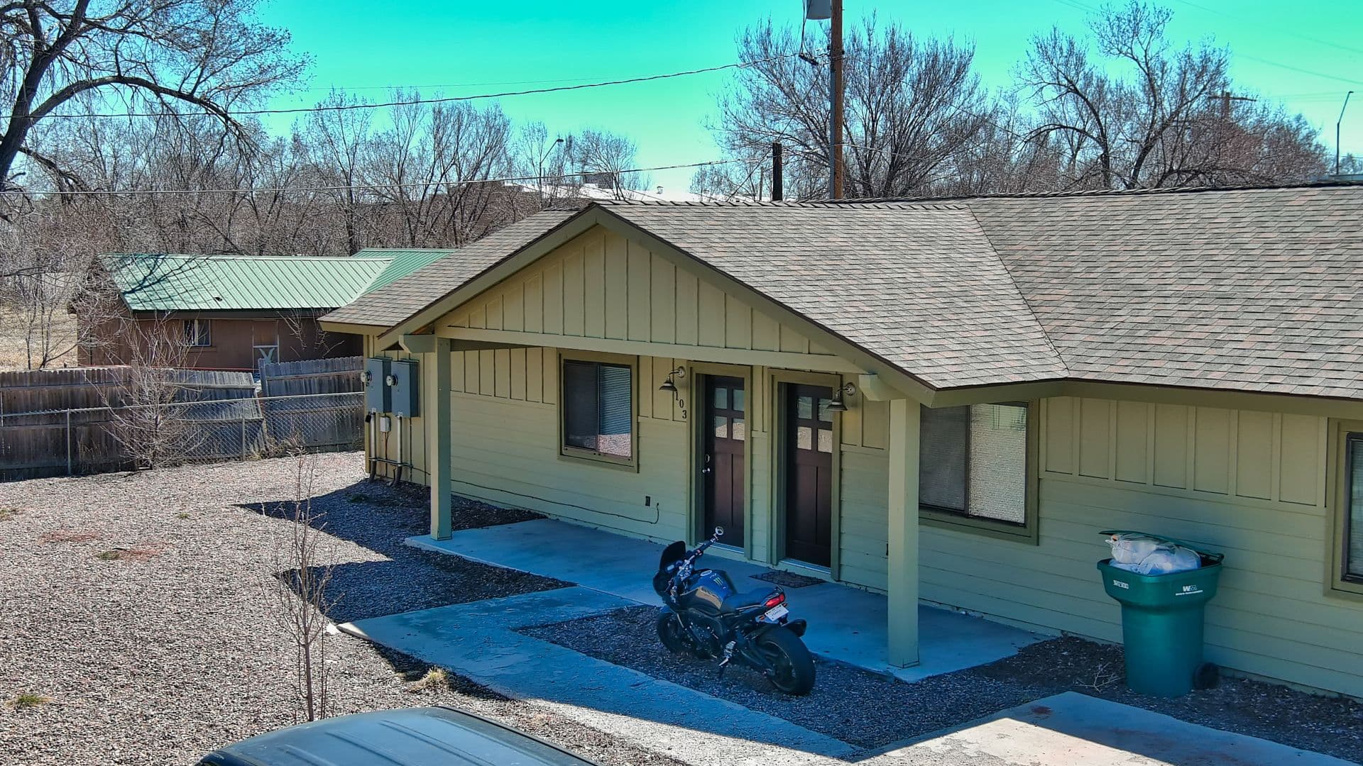 Show Low Multiplex: 561 N 10th Place