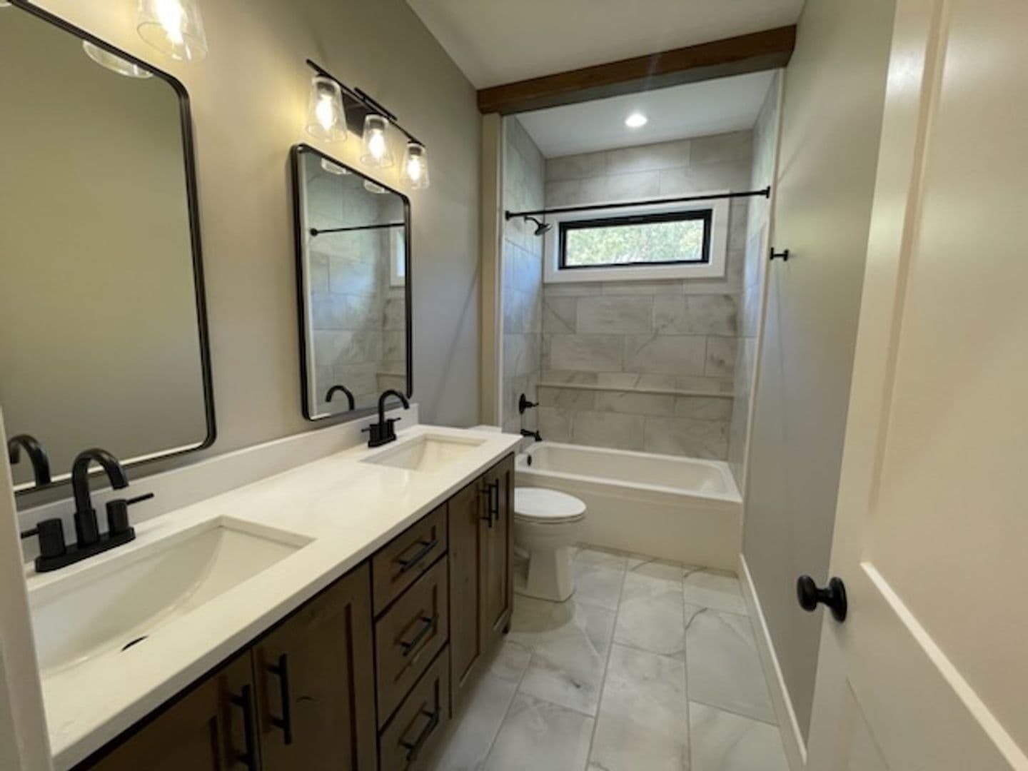 Rolla House: 10987 Quails Nest