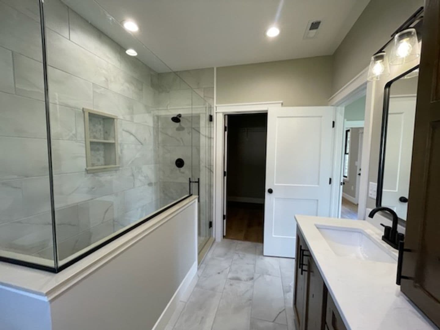 Rolla House: 10987 Quails Nest
