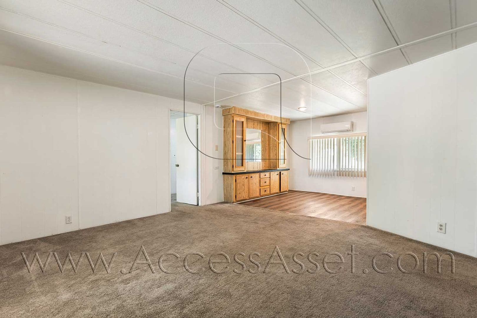 Lake Elsinore House: 32889 Brechtel St