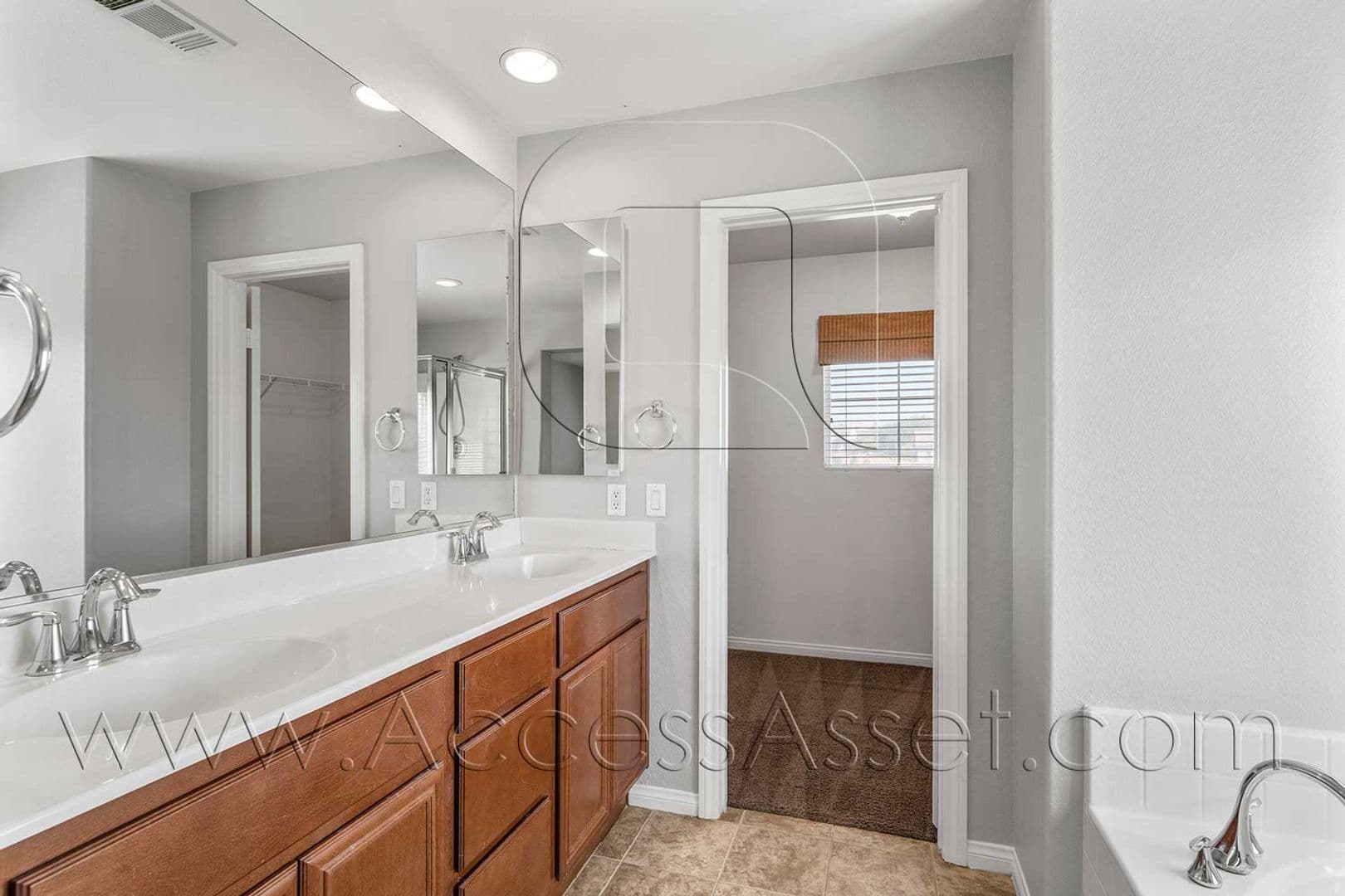 Lake Elsinore House: 29244 Point Shore Dr.