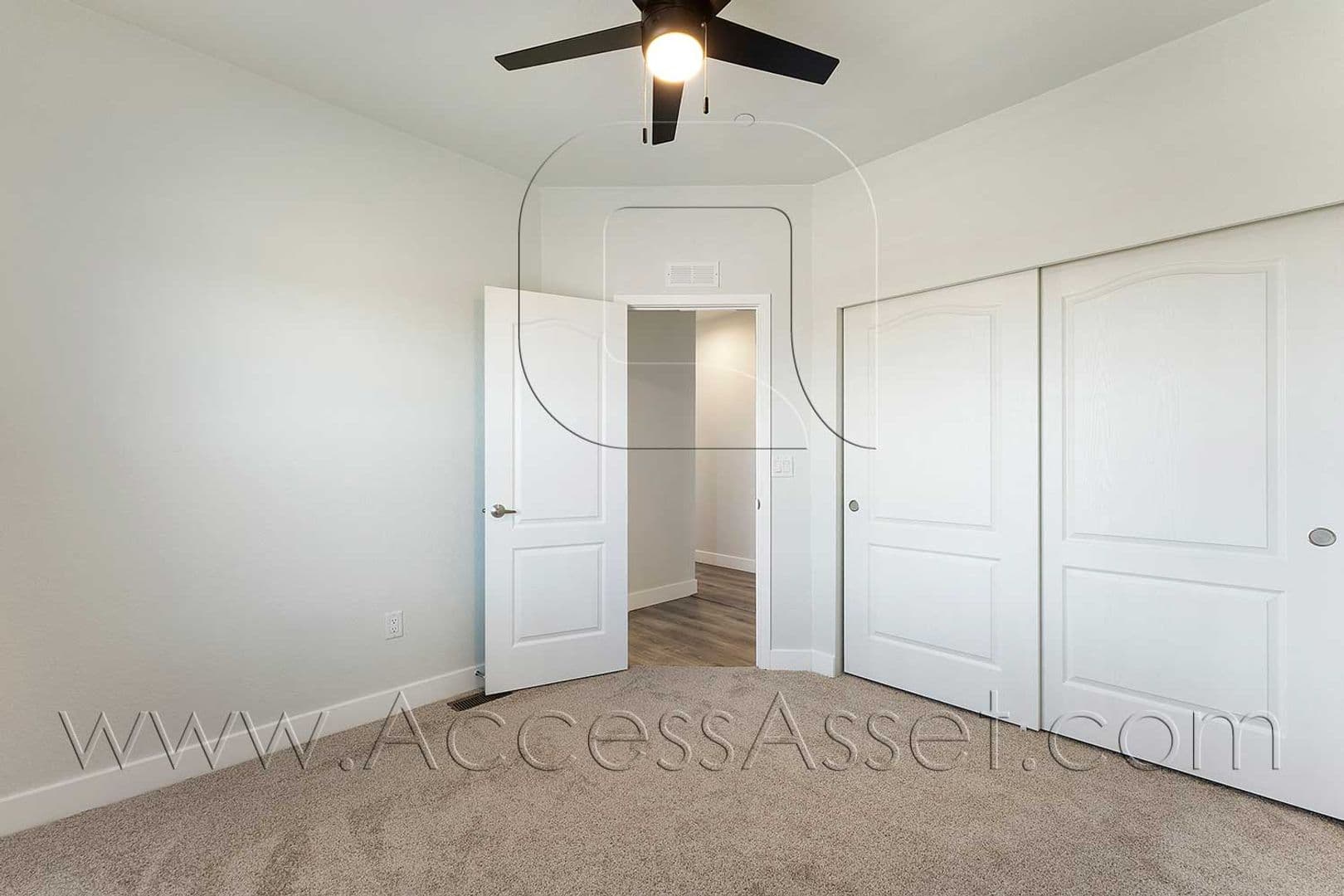 Lake Elsinore House: 33351 Macy St - House