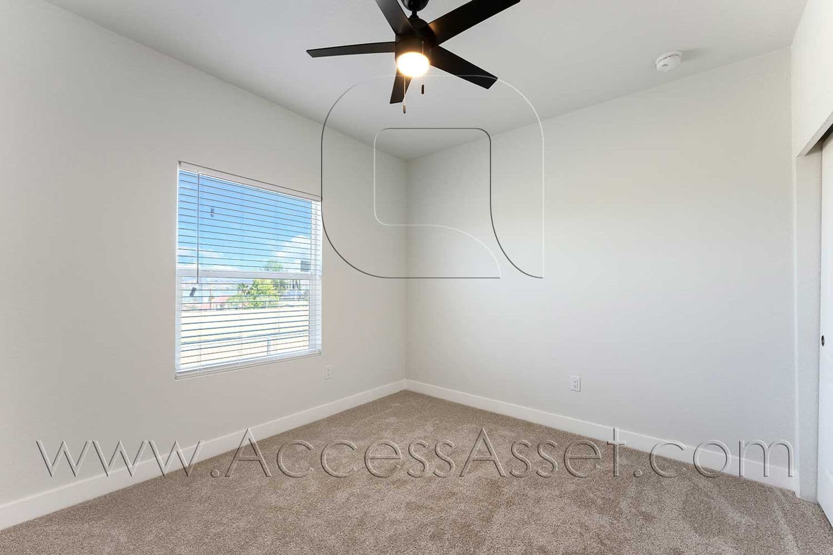 Lake Elsinore Apartment: 33351 Macy St