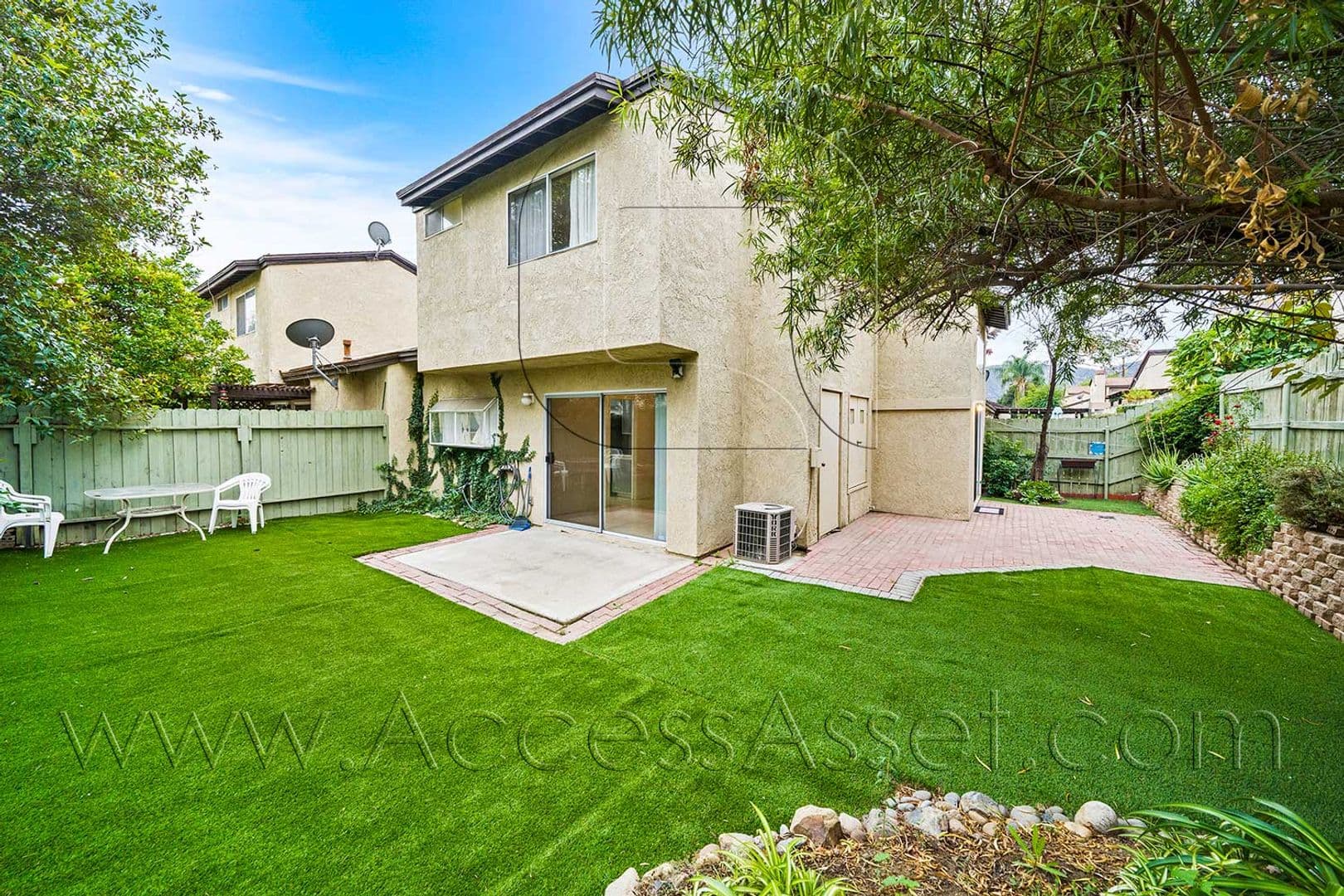 Lake Elsinore House: 619 Parkview Drive