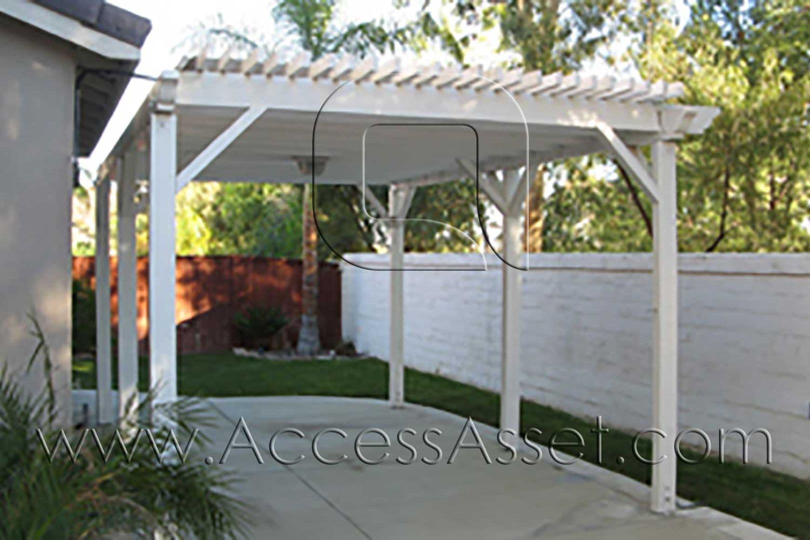 Lake Elsinore House: 3345 Spruce St.