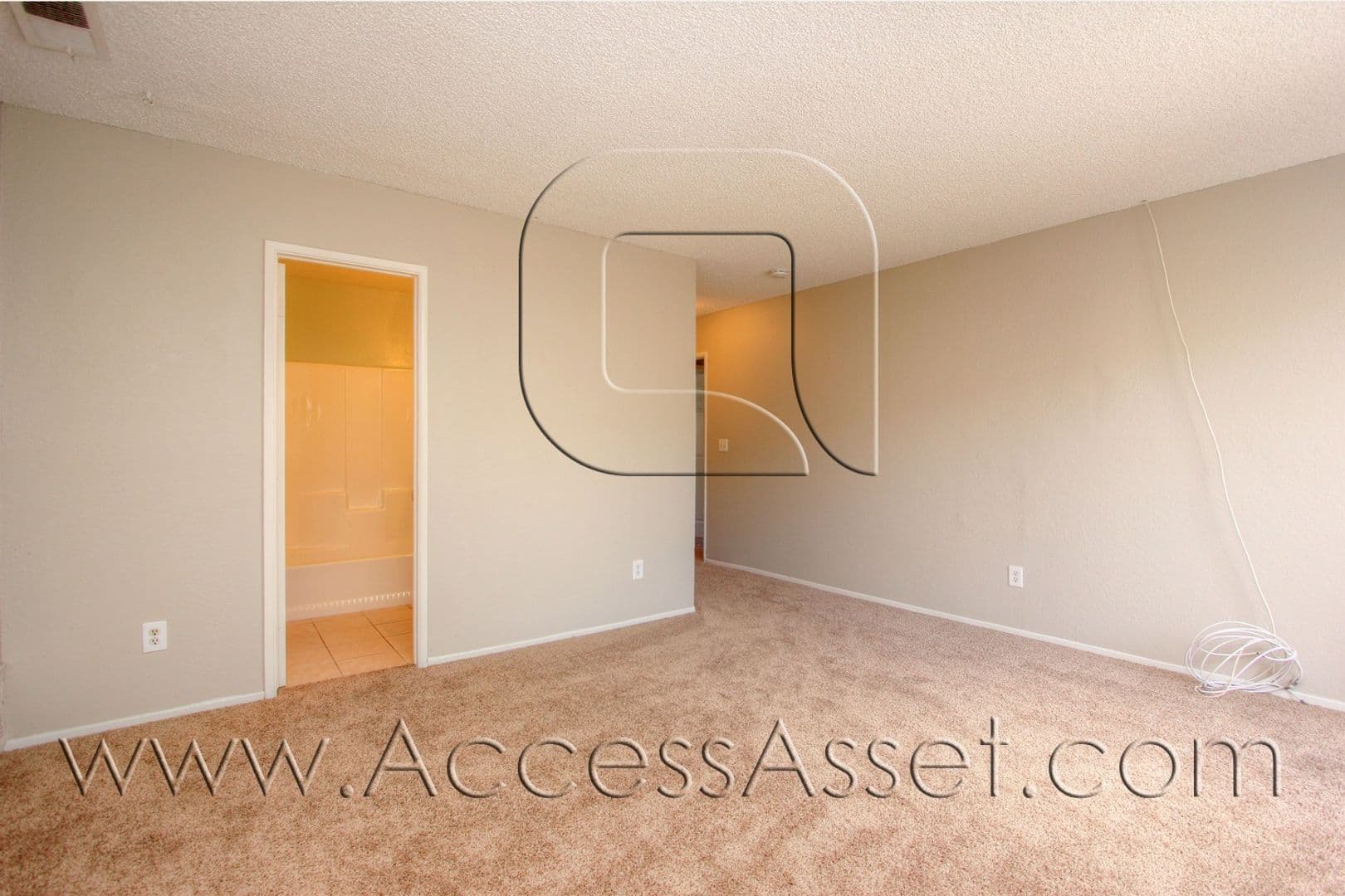 Lake Elsinore Apartment: 33150 Esther St.