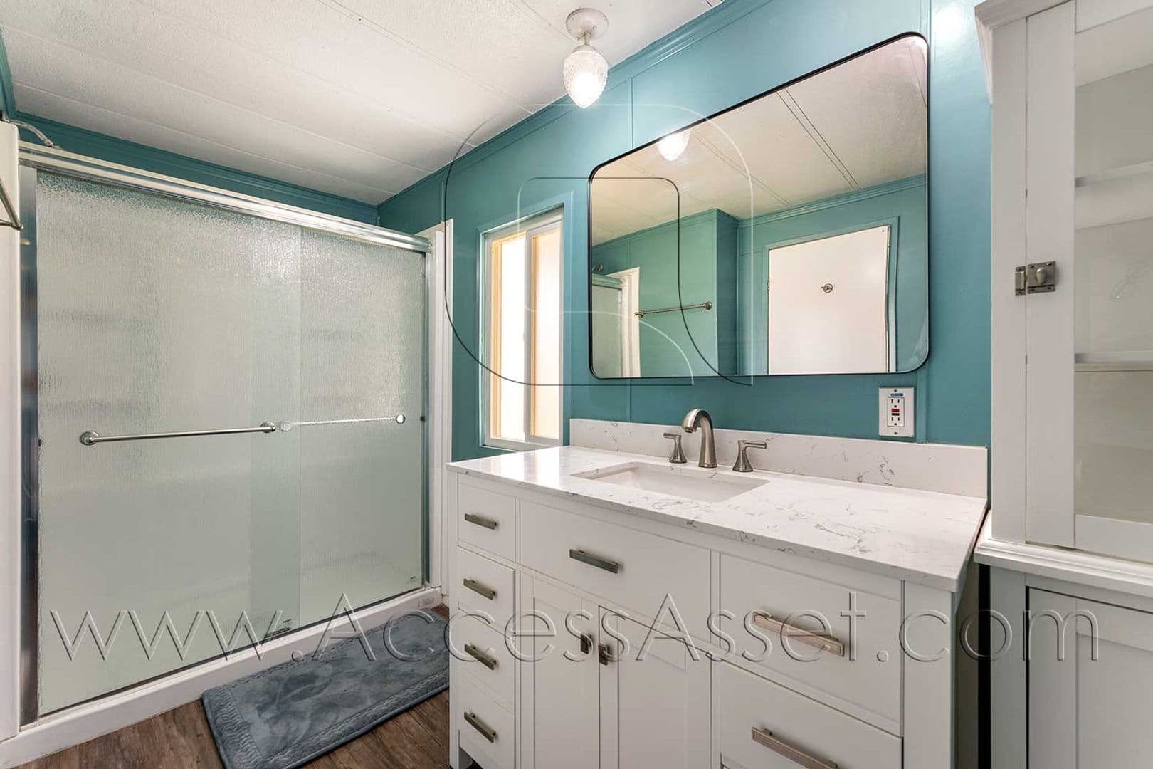 Lake Elsinore House: 32889 Brechtel St