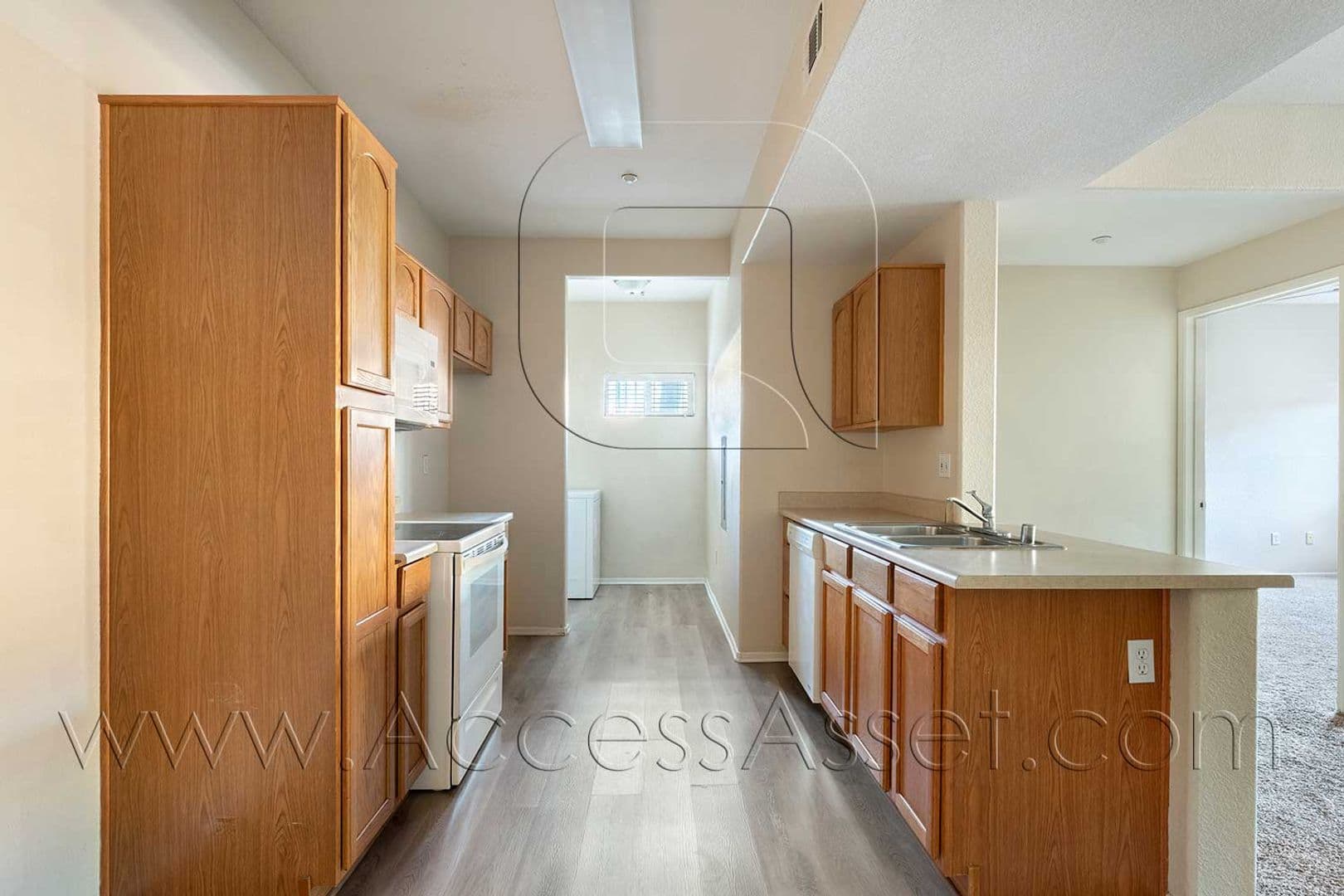Murrieta House: 41410 Juniper St - 1814
