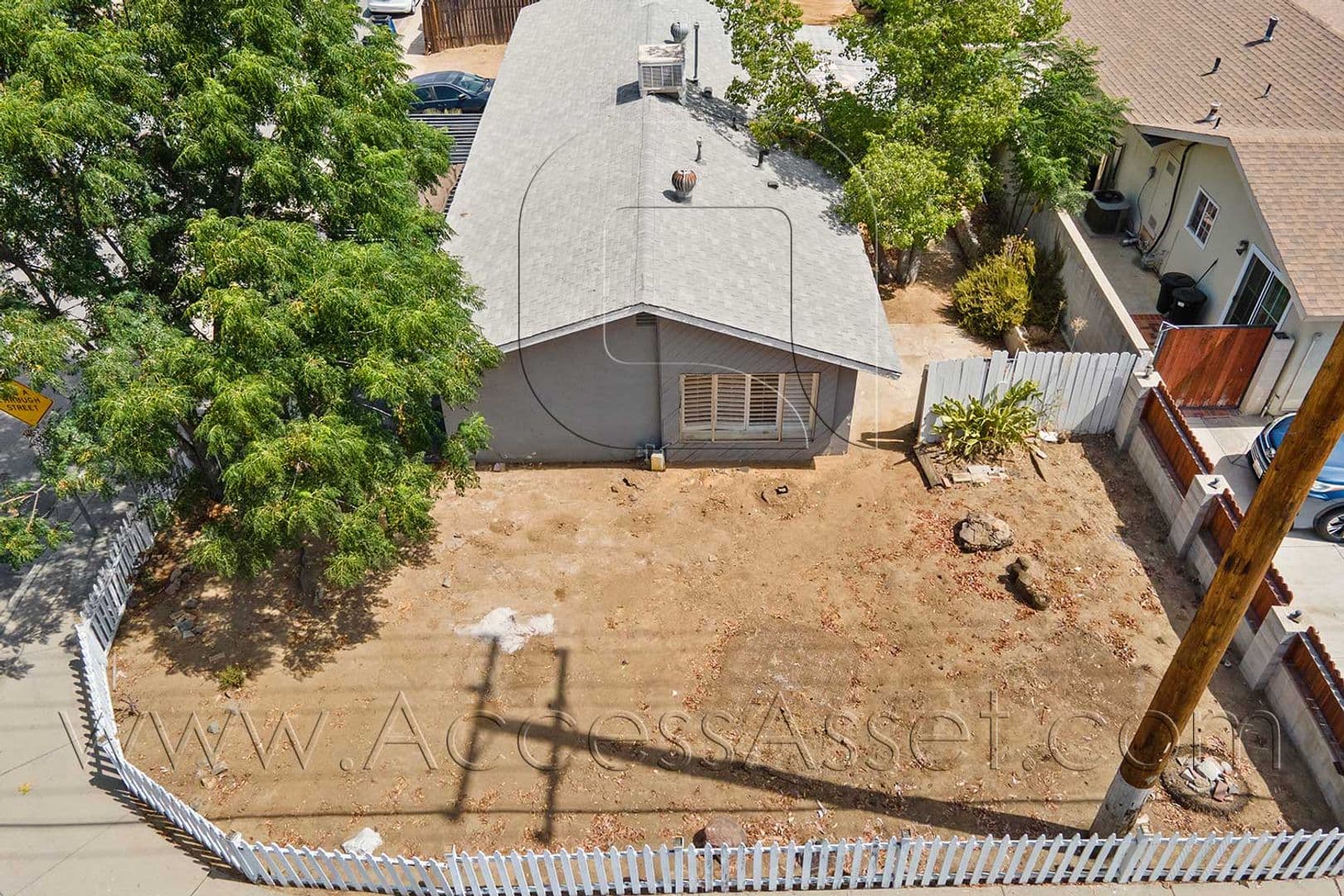 Lake Elsinore Apartment: 402 Davis St