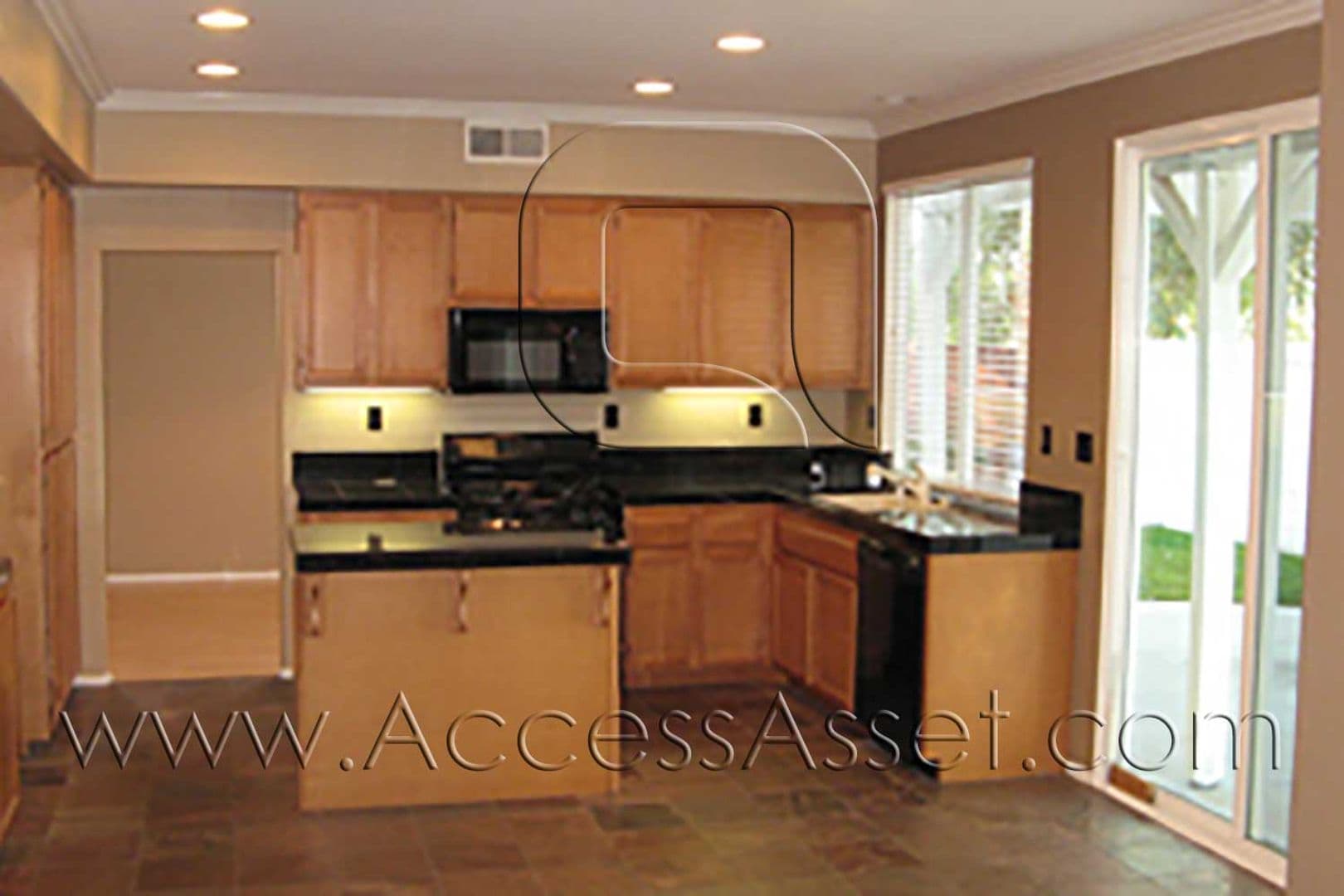 Lake Elsinore House: 3345 Spruce St.