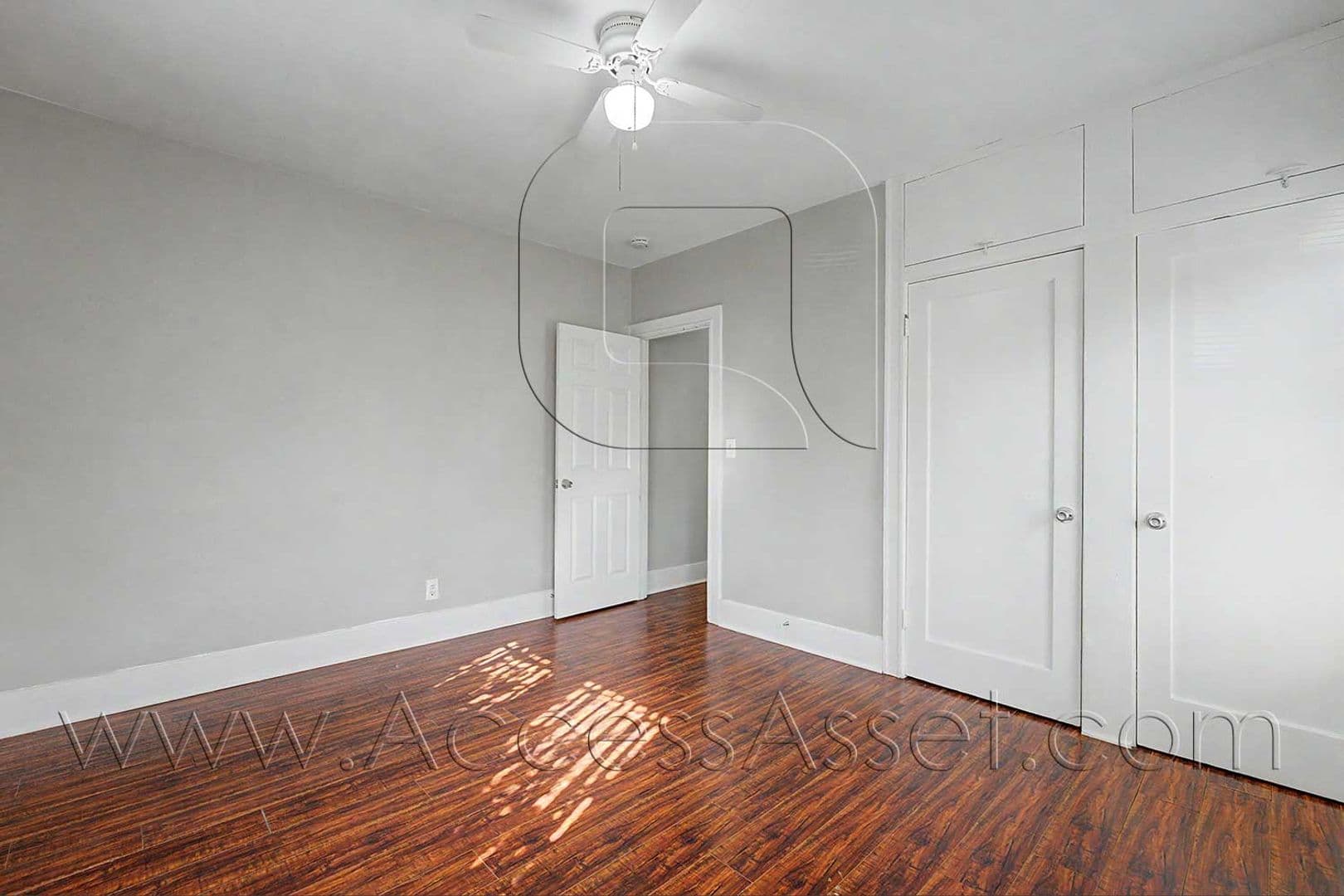 San Bernardino House: 2829 N Pershing Ave