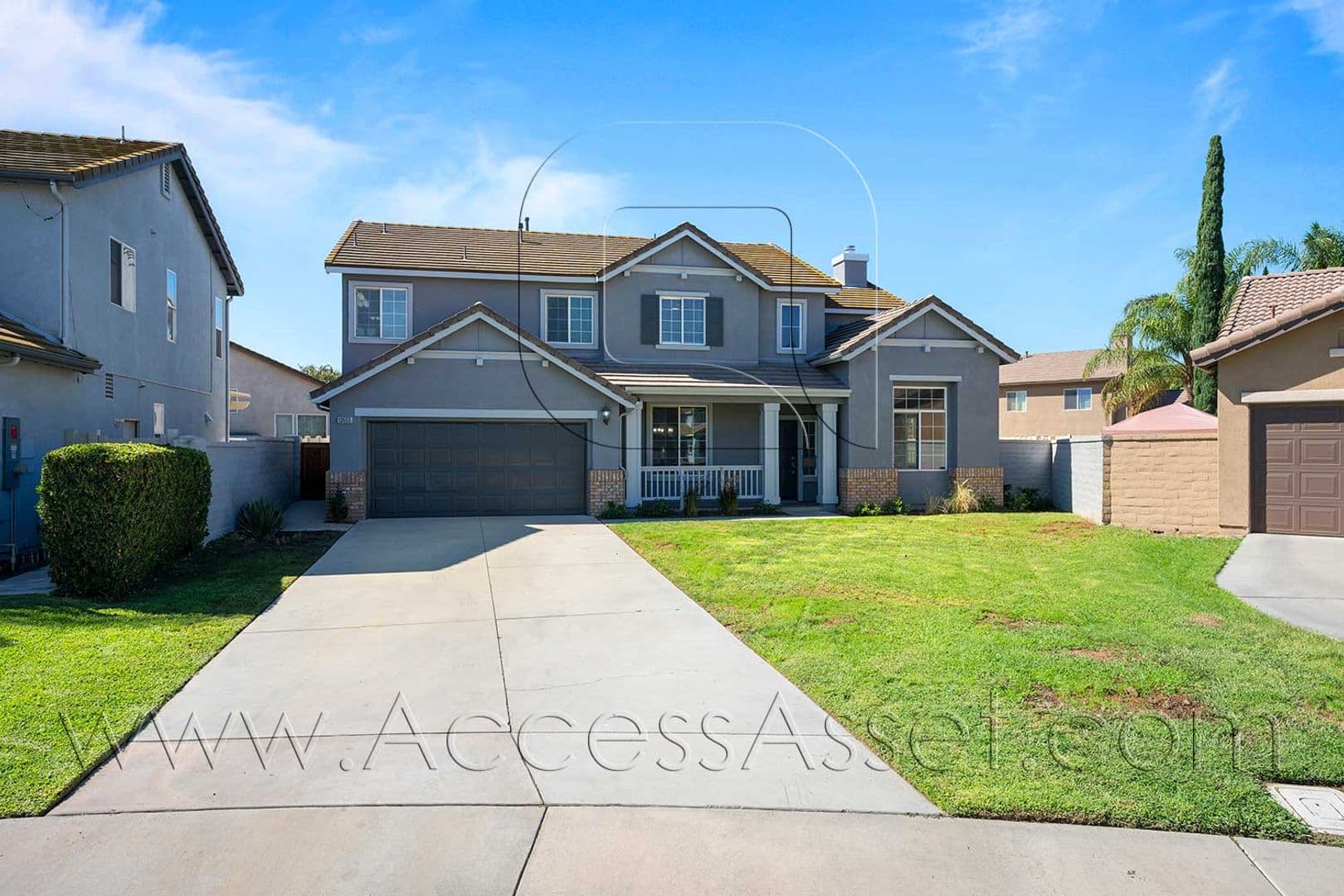 Eastvale House: 13555 Apricot Tree Ln