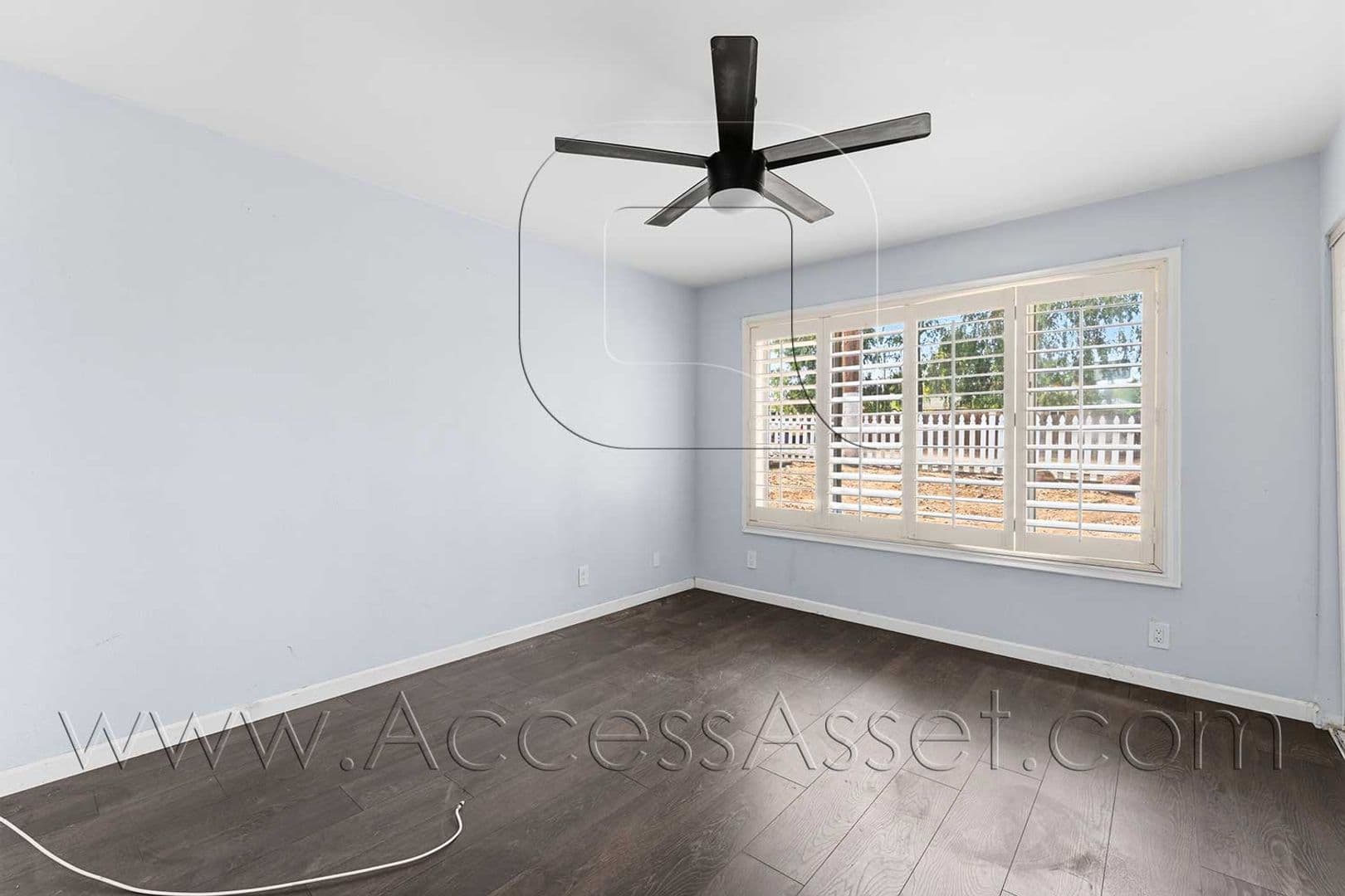Lake Elsinore Apartment: 402 Davis St