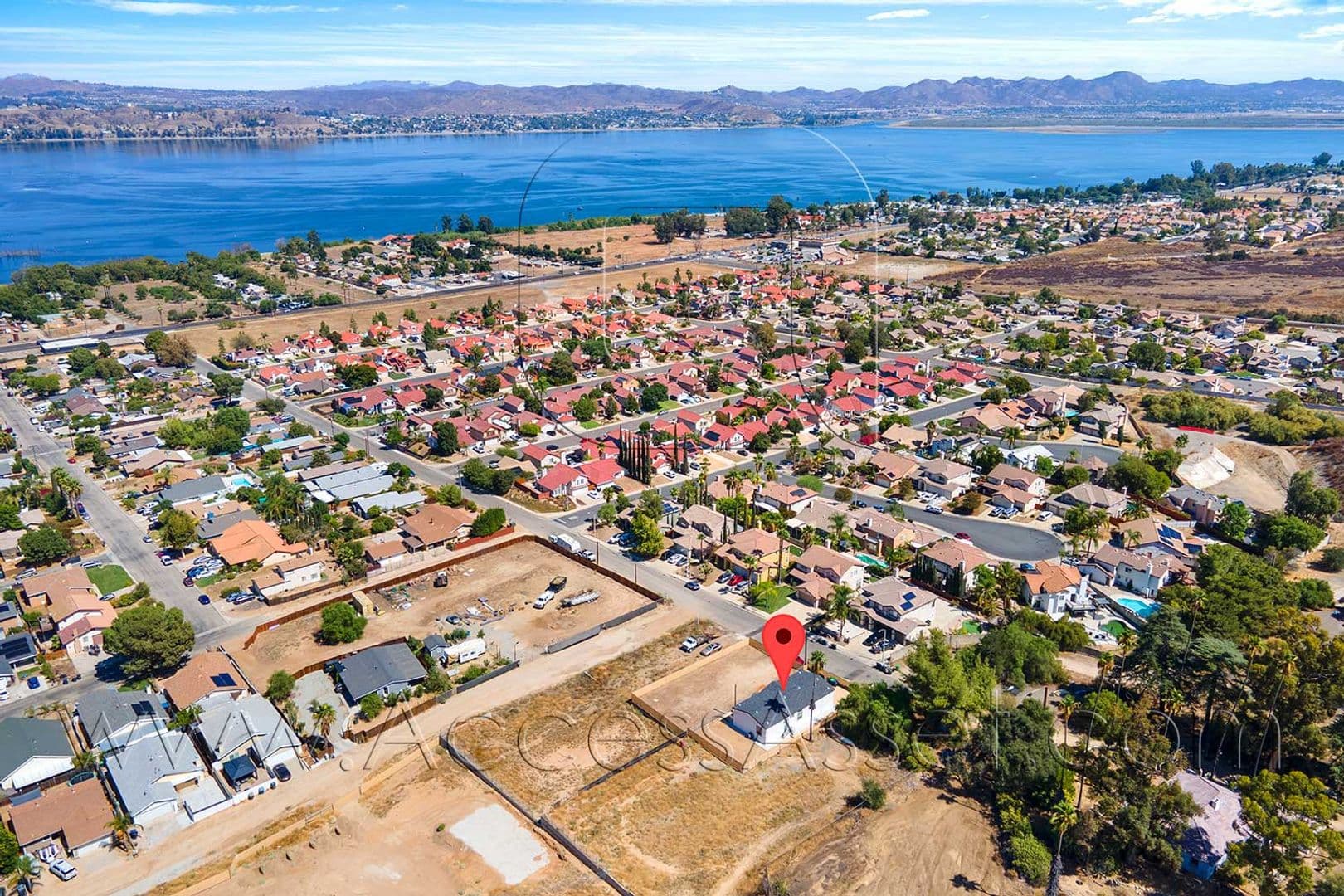 Lake Elsinore Apartment: 33351 Macy St