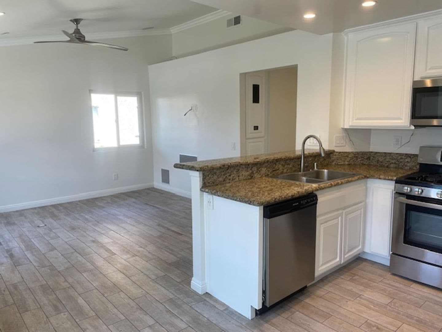 Palm Desert House: 40880 Whirling Wind Dr - D