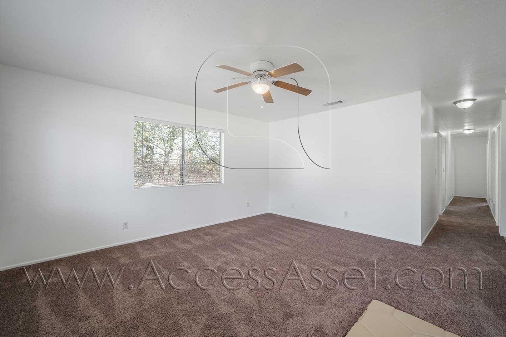 Lake Elsinore House: 29650 Jernigan St.