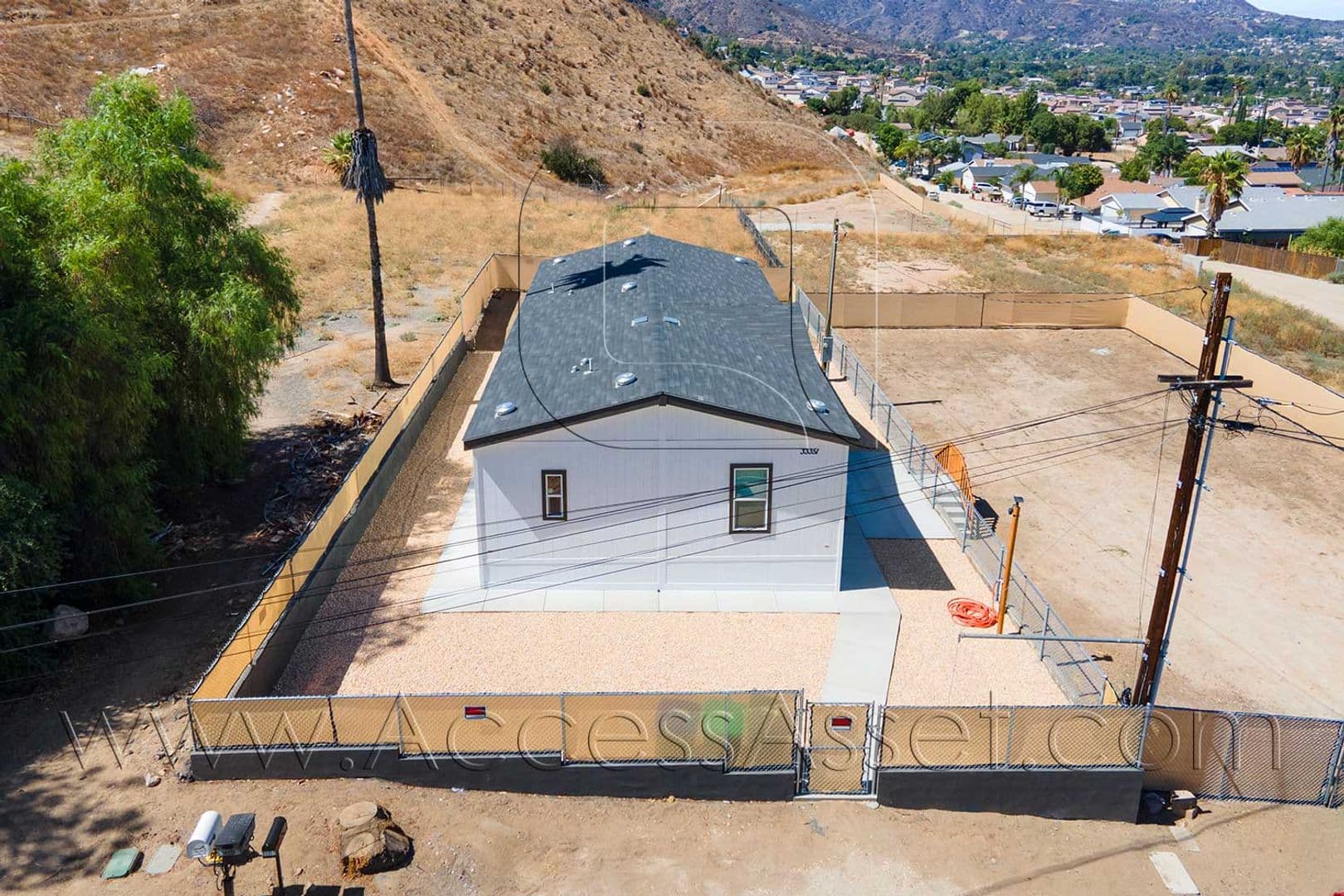 Lake Elsinore House: 33351 Macy St - House