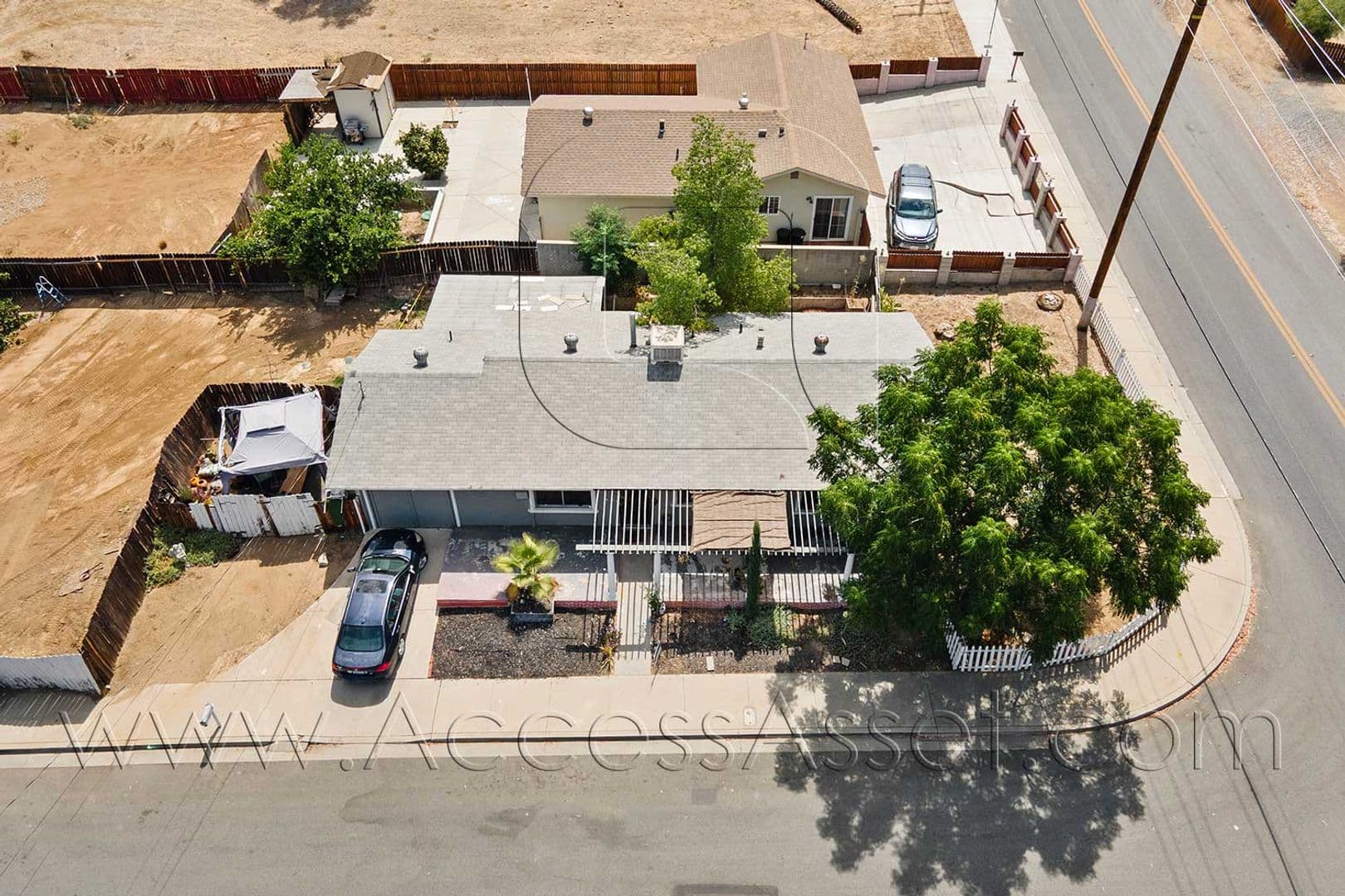 Lake Elsinore Apartment: 402 Davis St