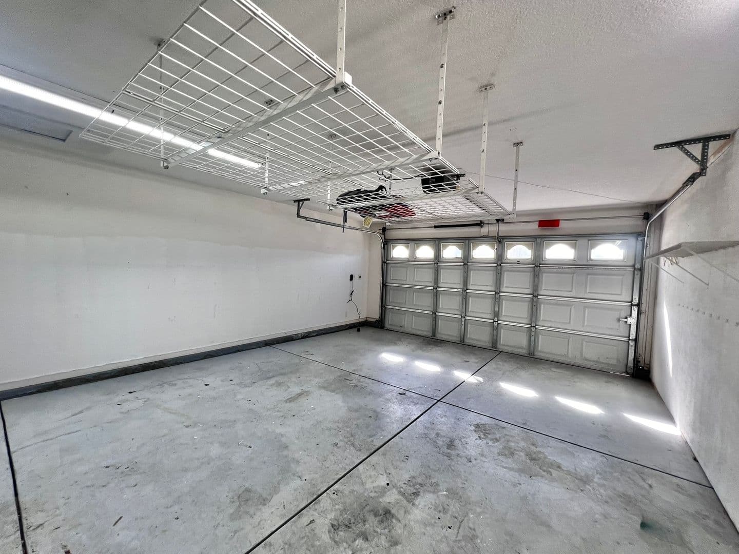 Manteca House: 1695 Klondike Way
