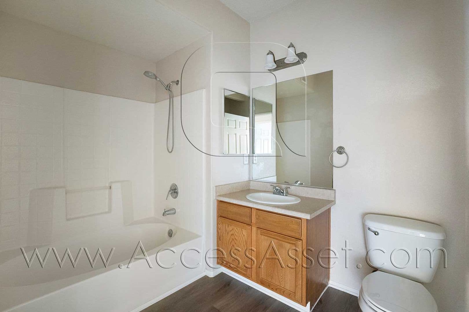 Murrieta House: 41410 Juniper St - 1814